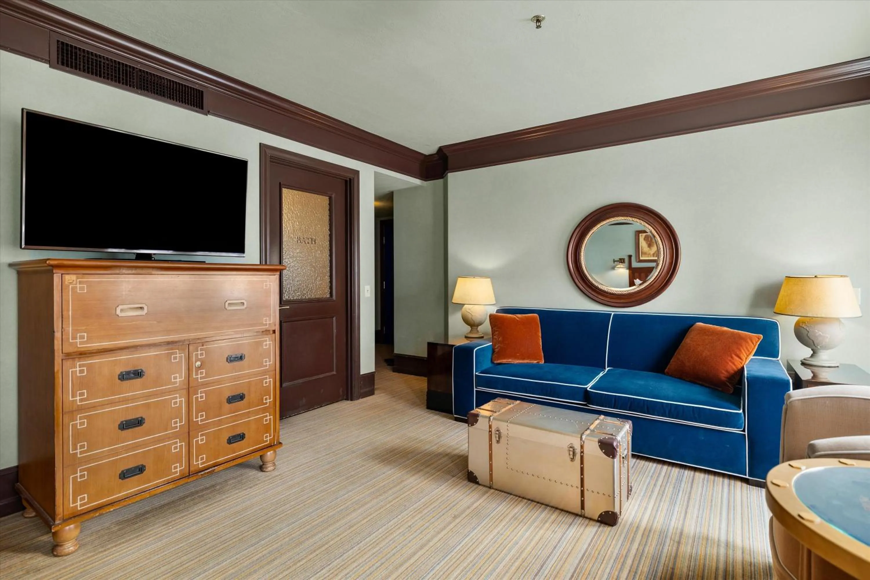 TV and multimedia in Arctic Club Hotel