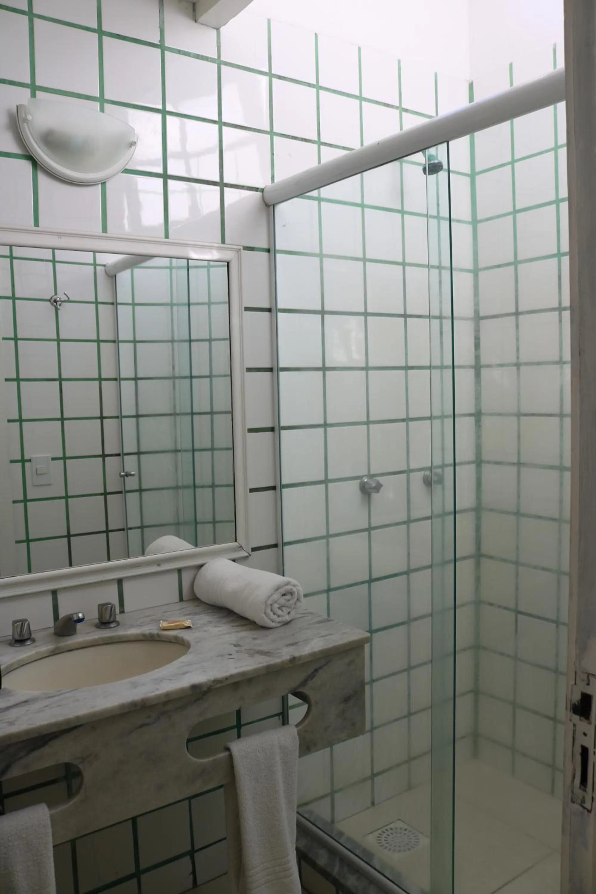 Bathroom in Pousada dos Reis