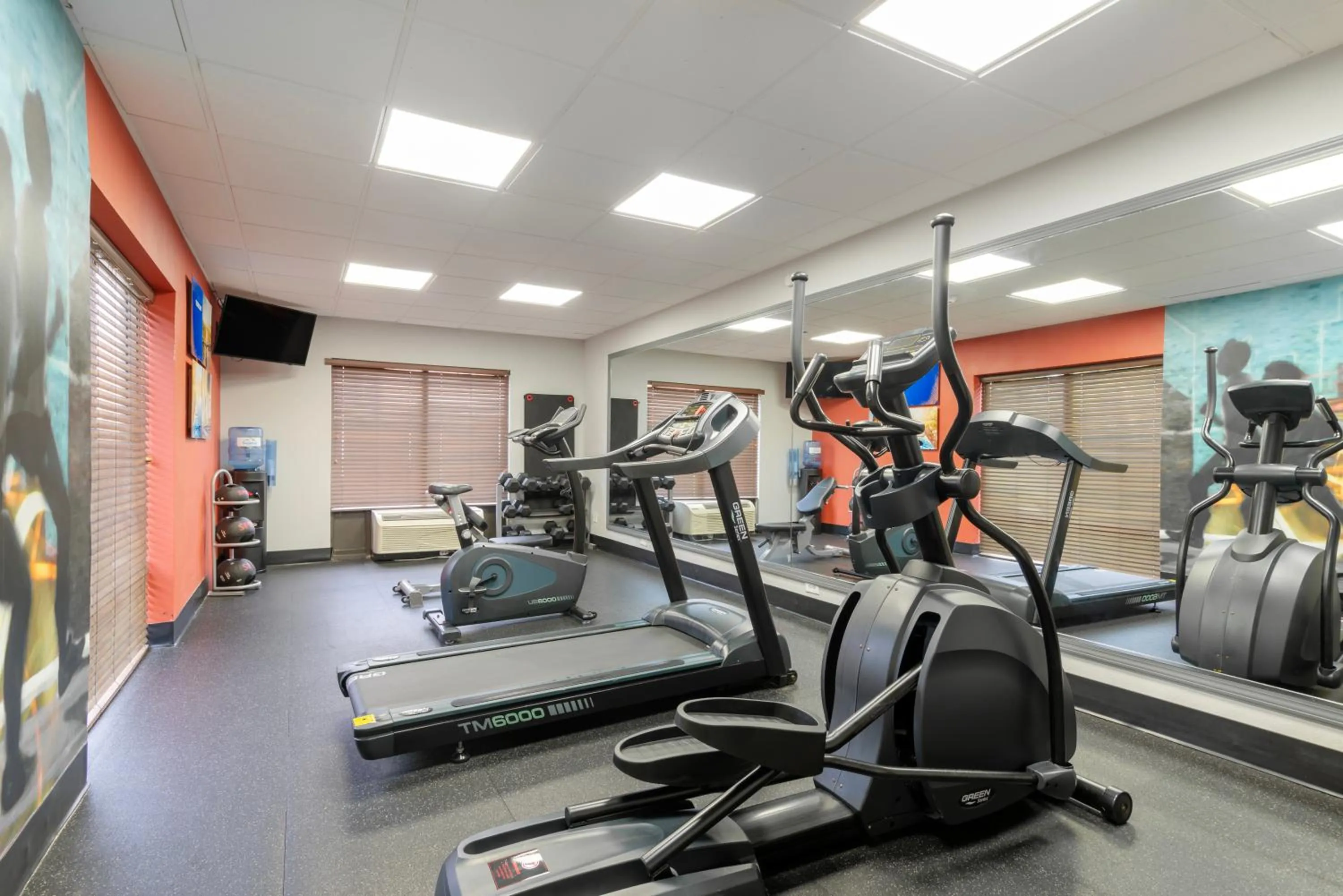 Fitness centre/facilities in Comfort Inn & Suites Carrollton