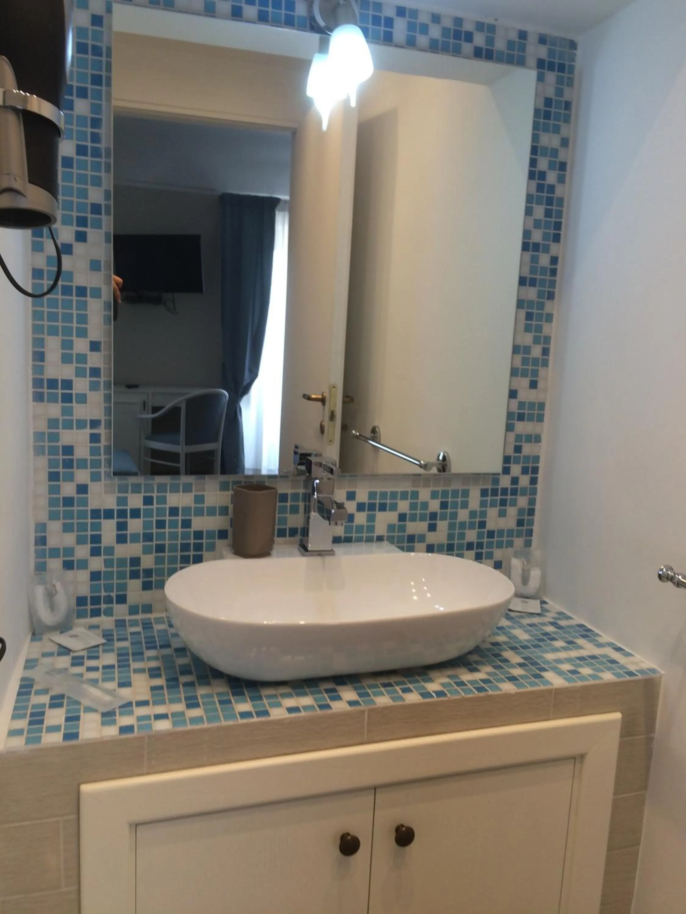 Bathroom in Hotel Sant'Anna