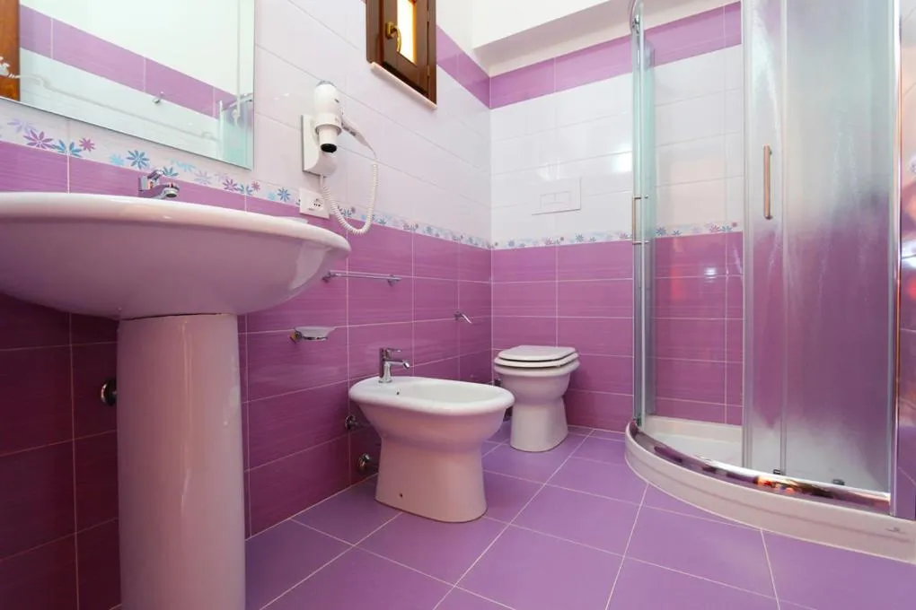 Bathroom in B&B Orchidea