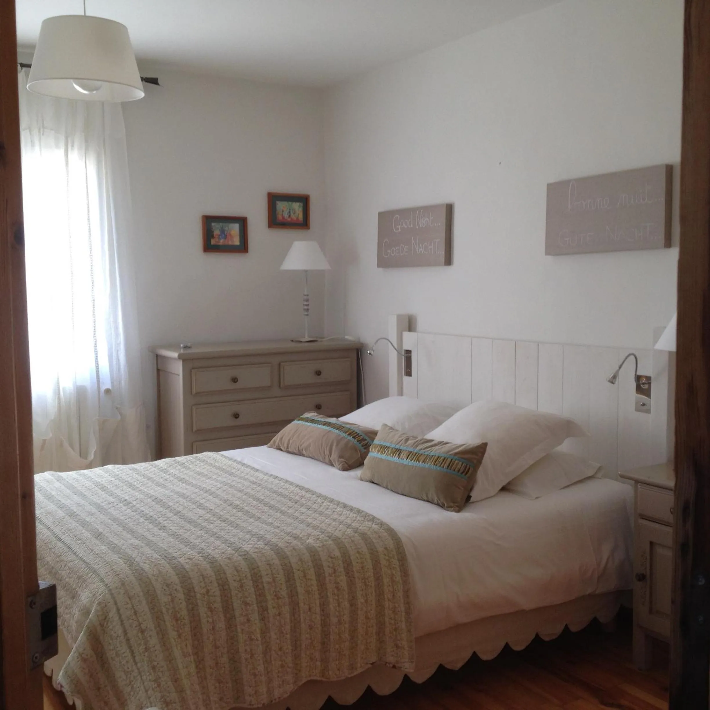 Bed in B&B La Badelle