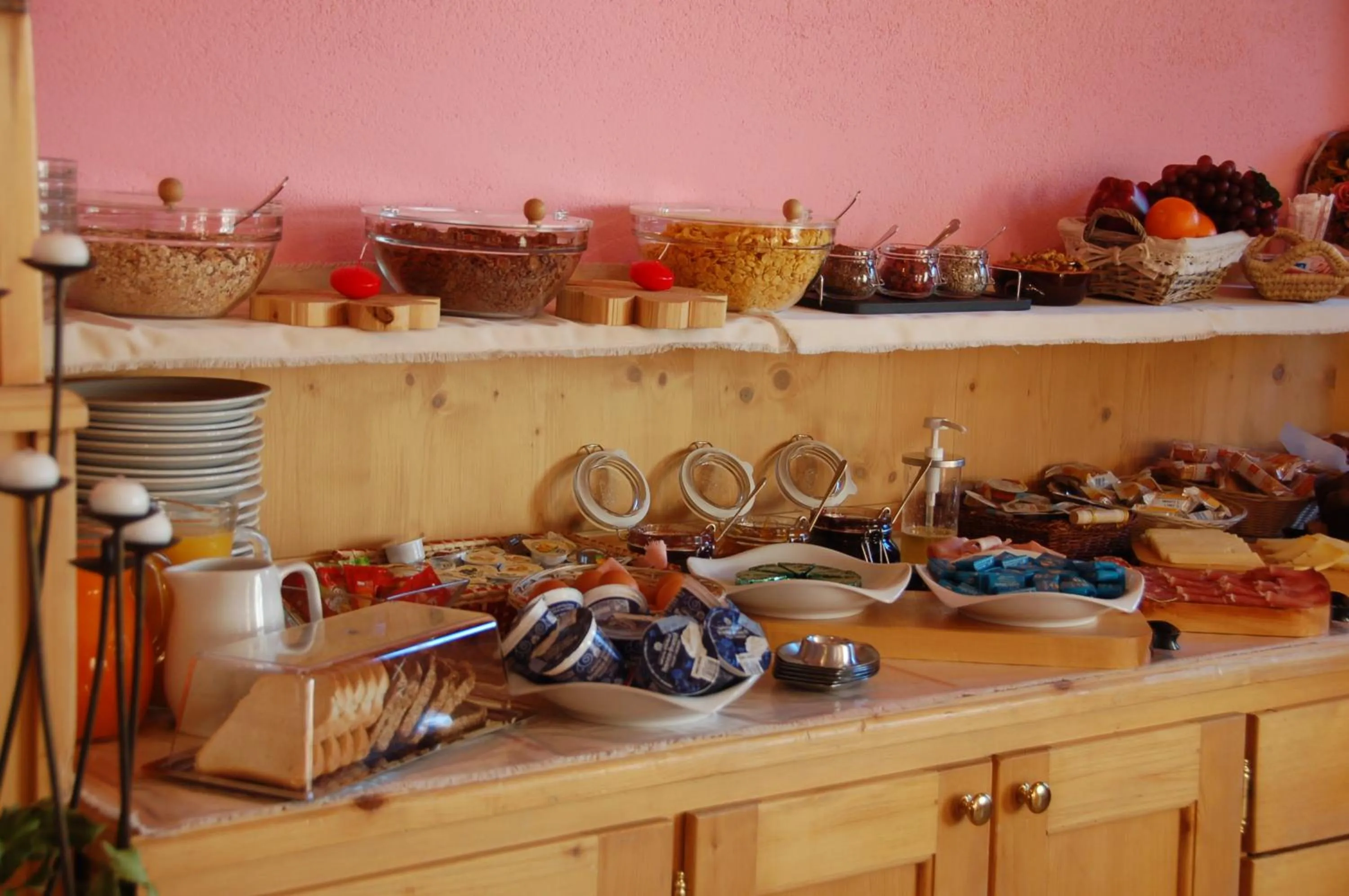 Buffet breakfast in Hotel Carpe Diem