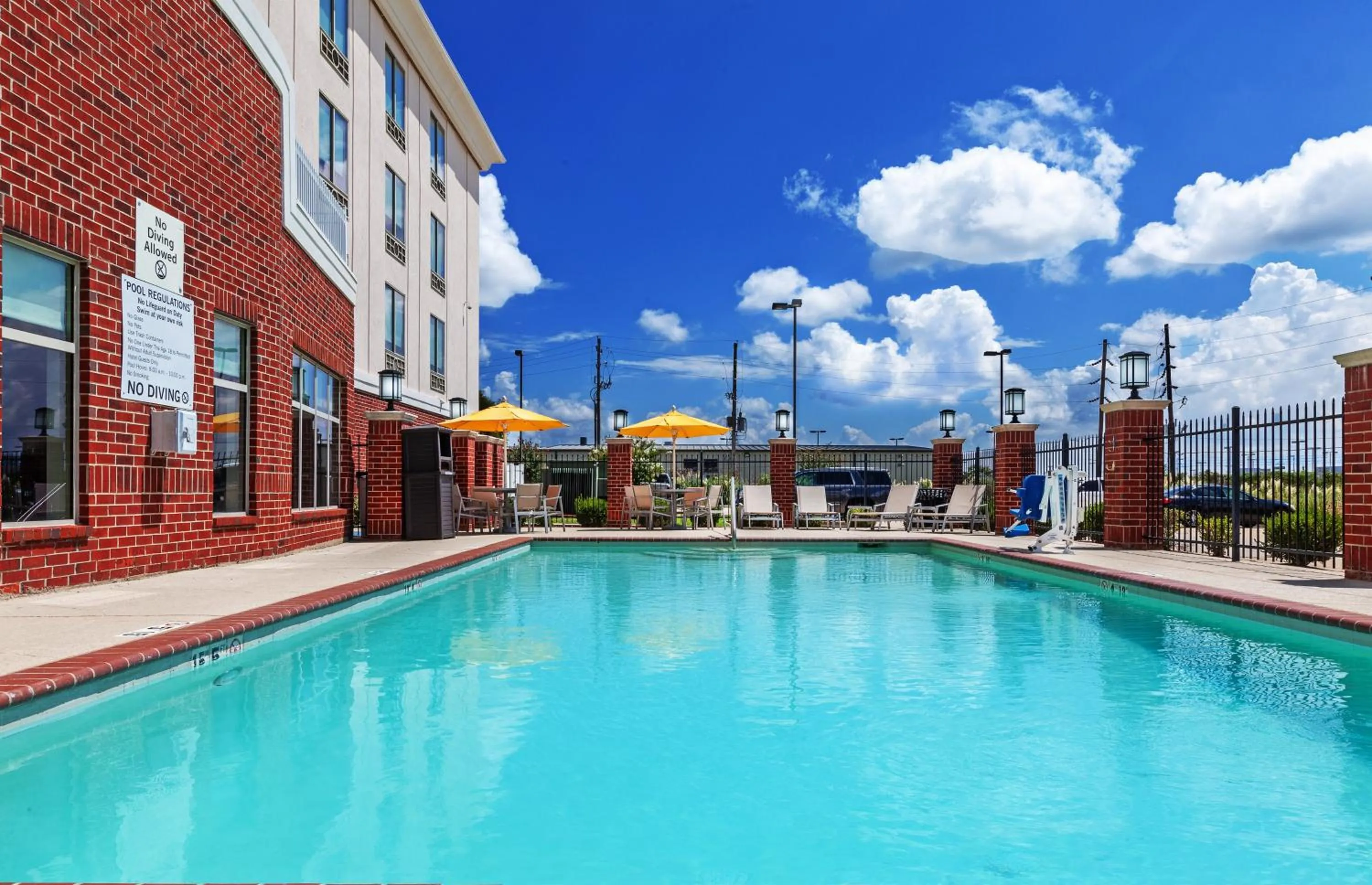 Swimming pool in Holiday Inn Express Hotel and Suites Shreveport South Park Plaza by IHG