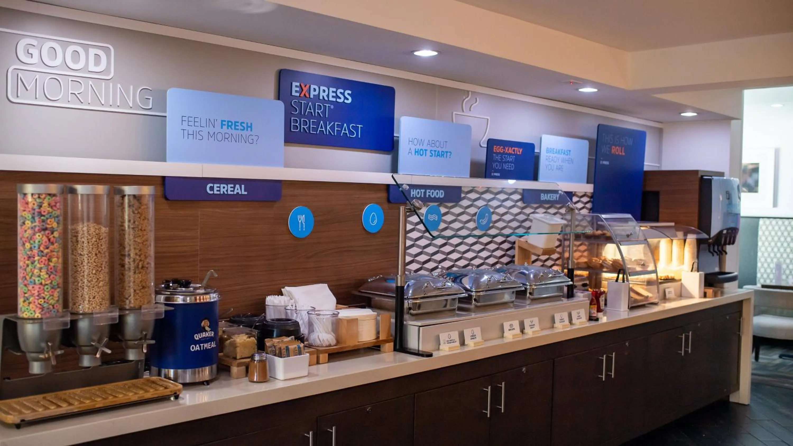 Breakfast in Holiday Inn Express Hickory - Hickory Mart by IHG