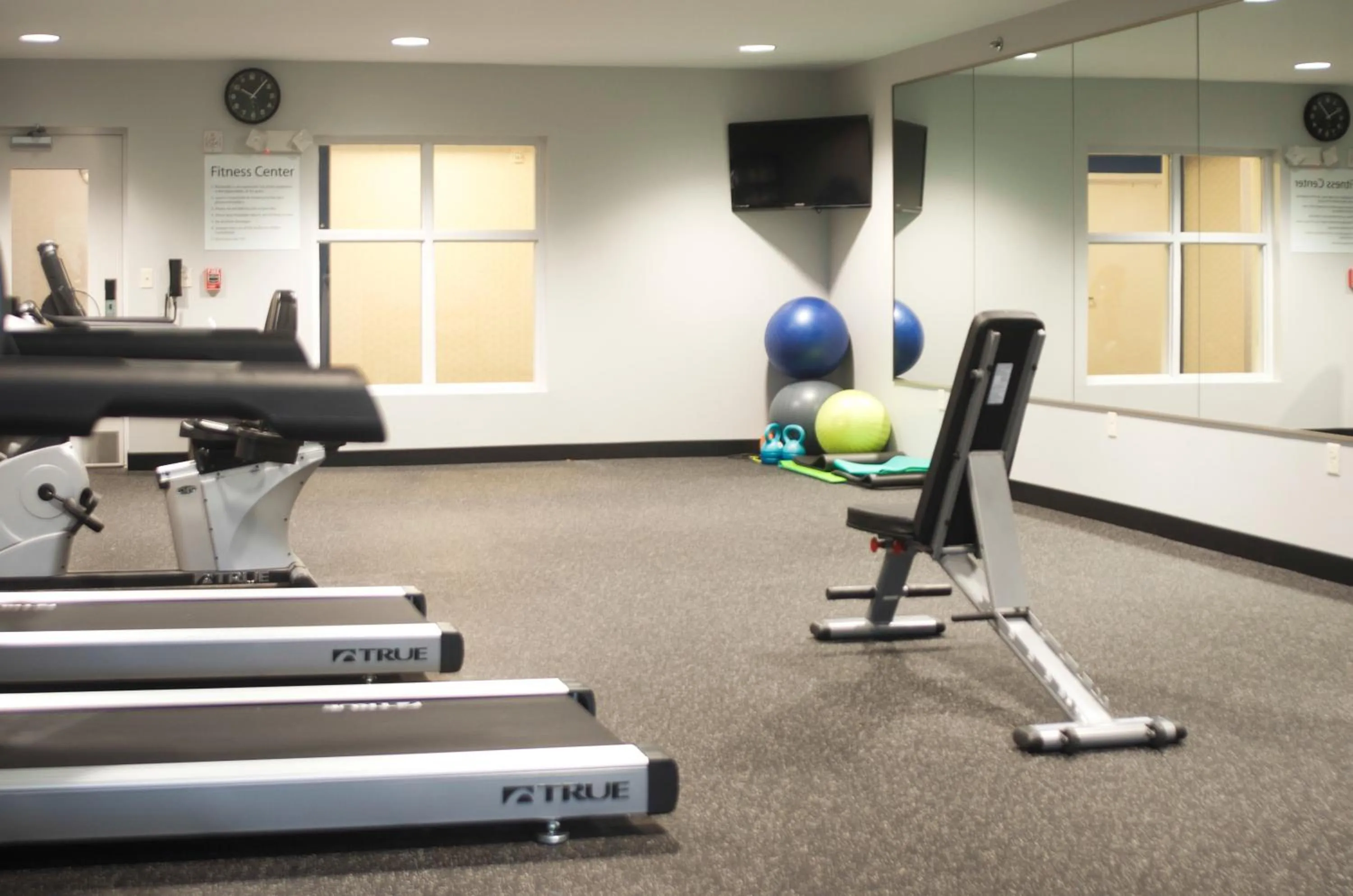Fitness centre/facilities in Holiday Inn Express Hickory - Hickory Mart by IHG
