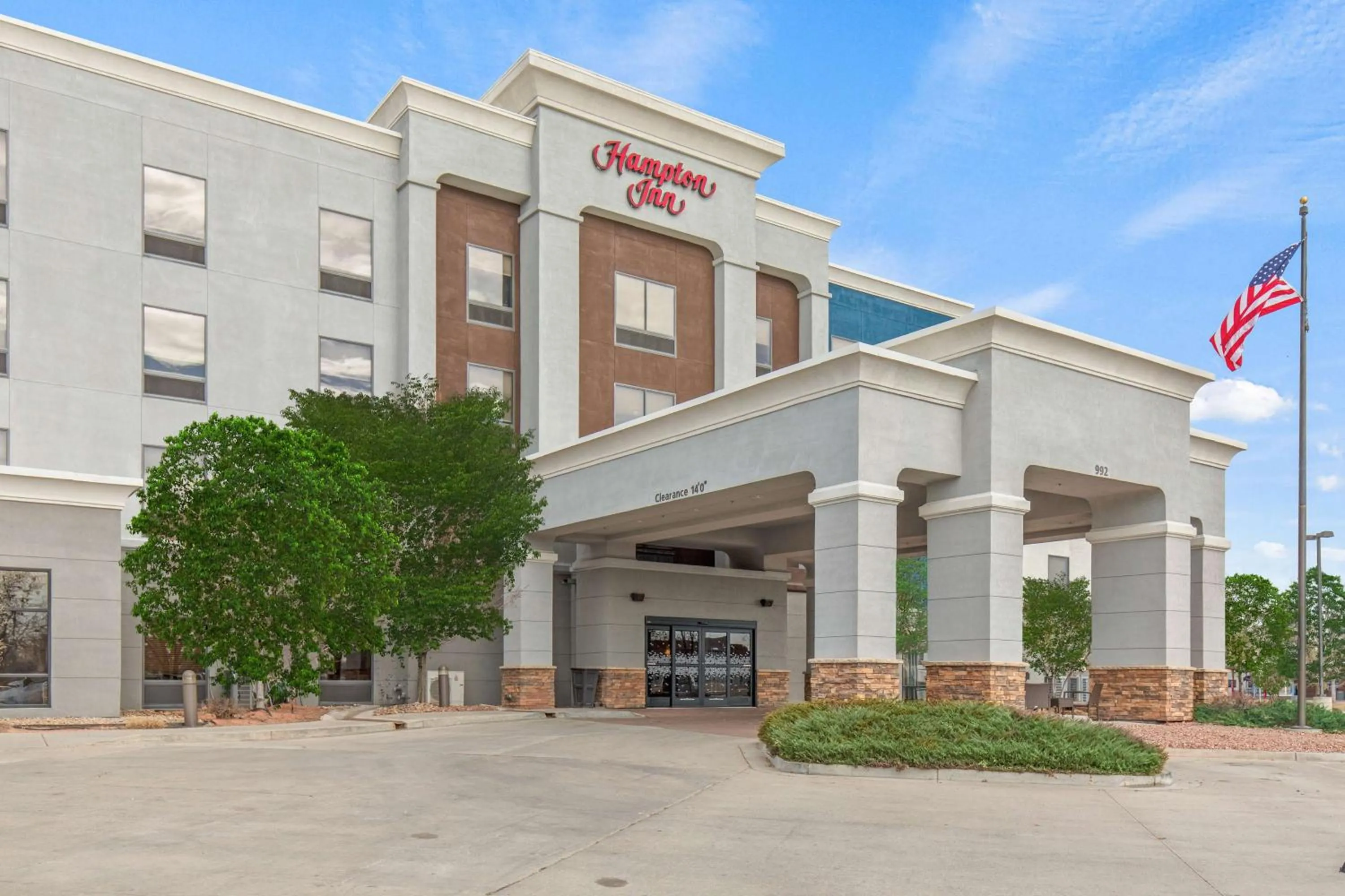Property building in Hampton Inn Denver Northeast-Brighton