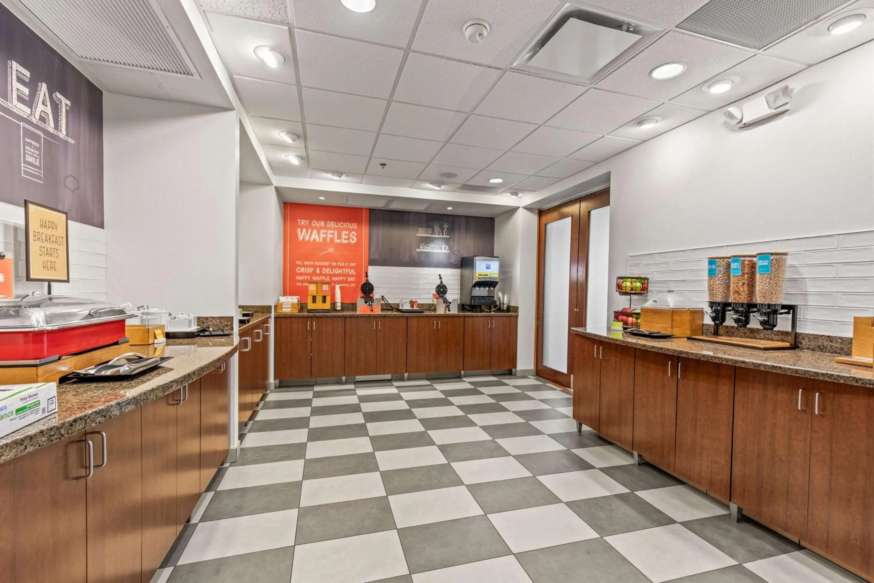 Breakfast in Hampton Inn Denver Northeast-Brighton