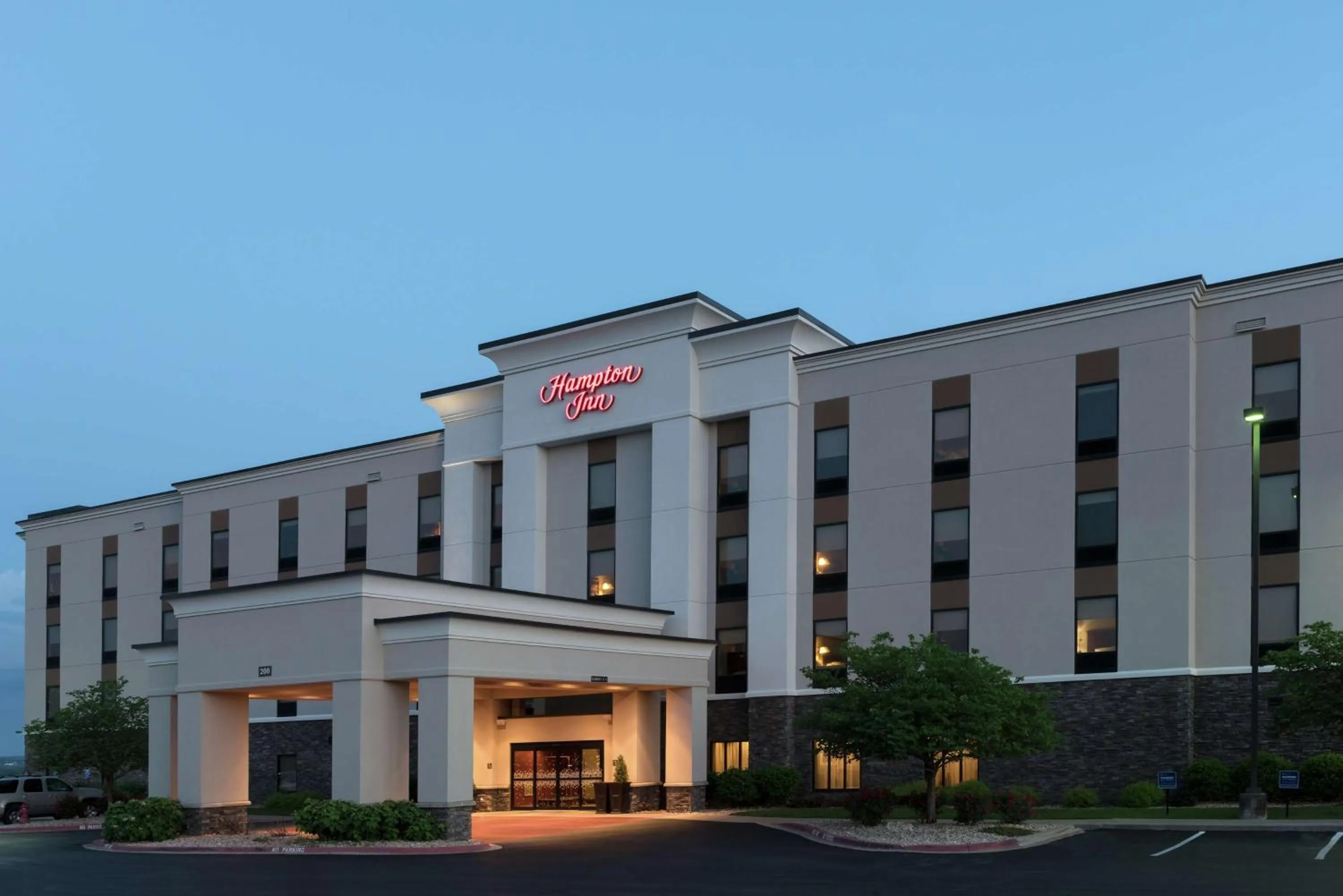 Property building in Hampton Inn Branson - Branson Hills