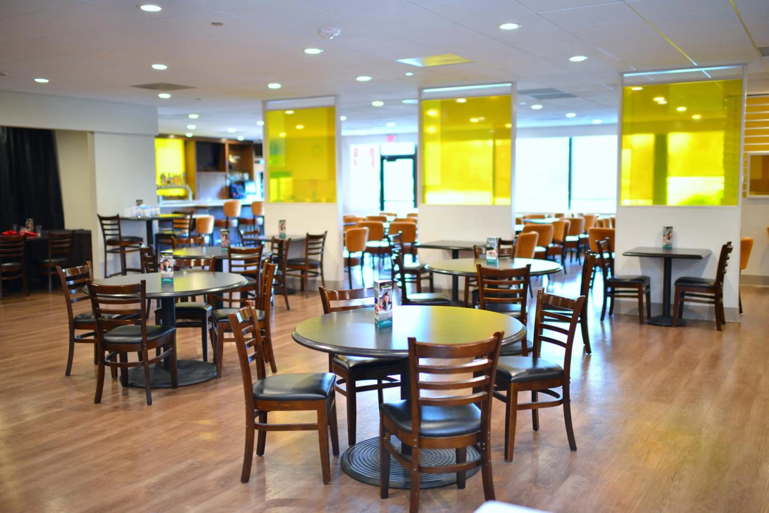 Restaurant/places to eat in Holiday Inn Portland- I-5 S Wilsonville by IHG