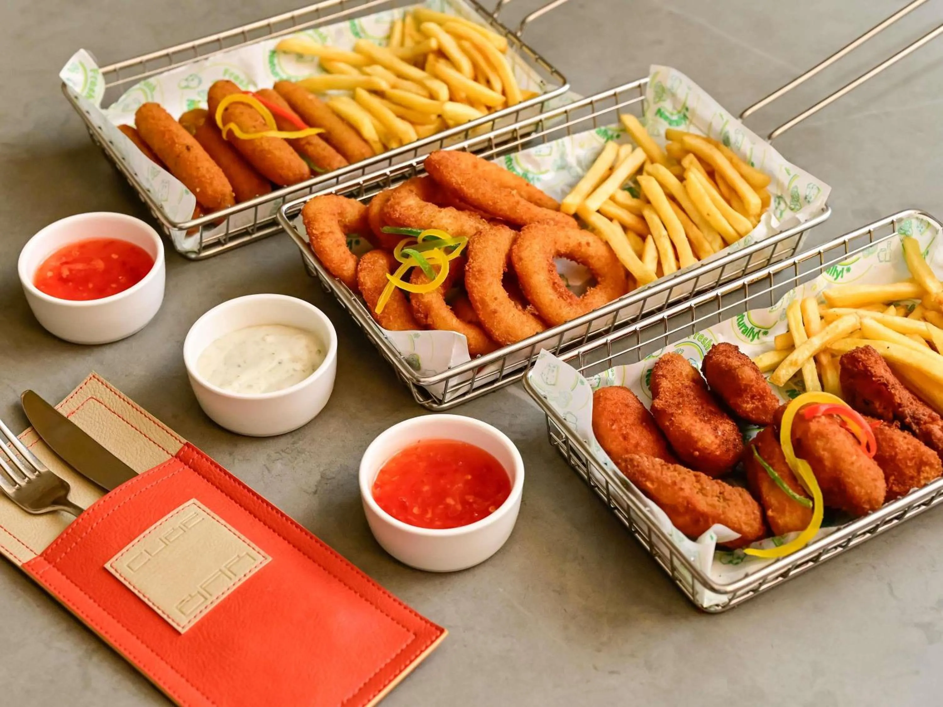 Restaurant/places to eat in ibis Dubai Al Rigga