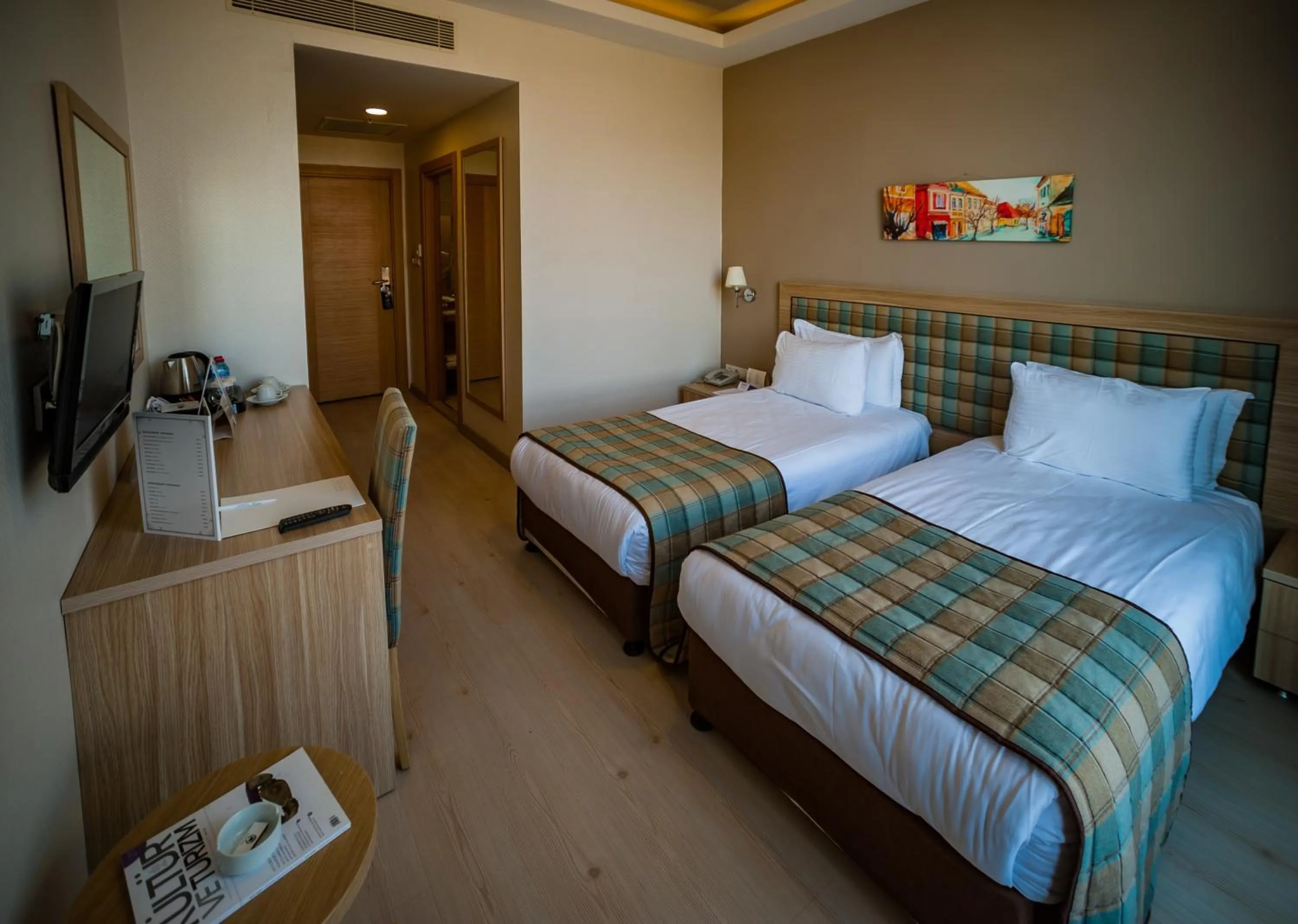 Photo of the whole room in Akman TZOB Otel