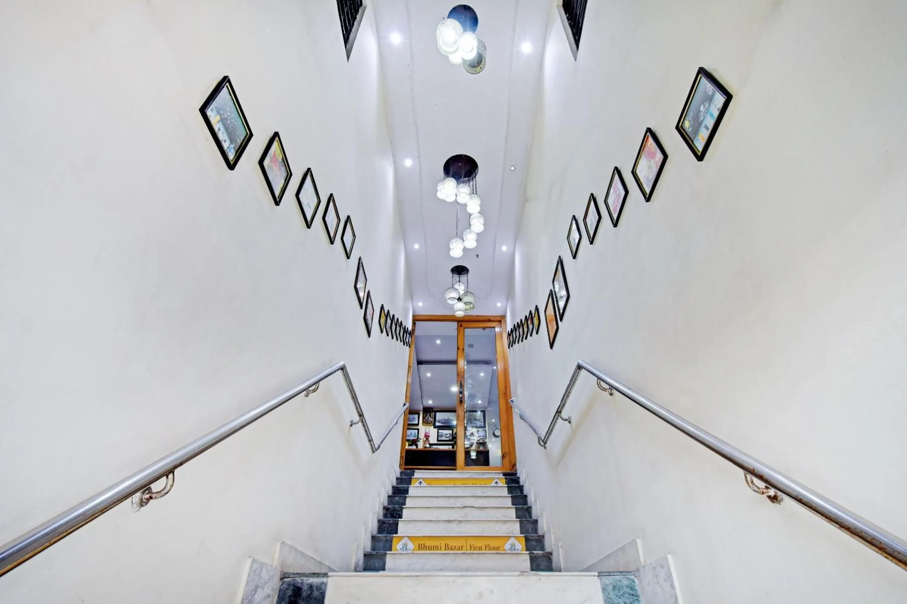 Lobby or reception in Collection O Motisarai