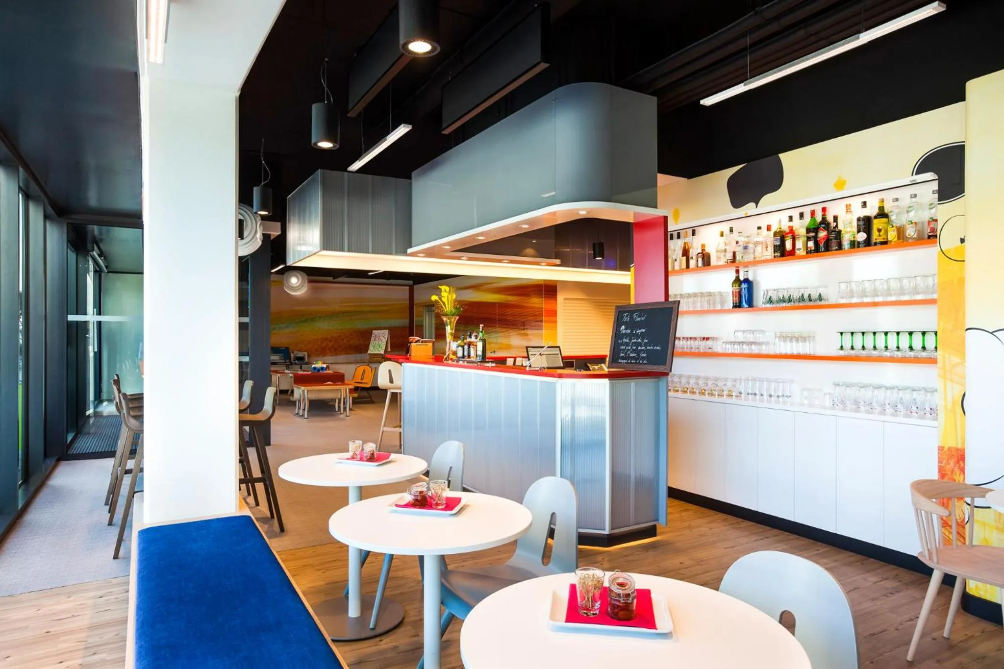 Restaurant/places to eat in Ibis Styles Mulhouse Centre Gare