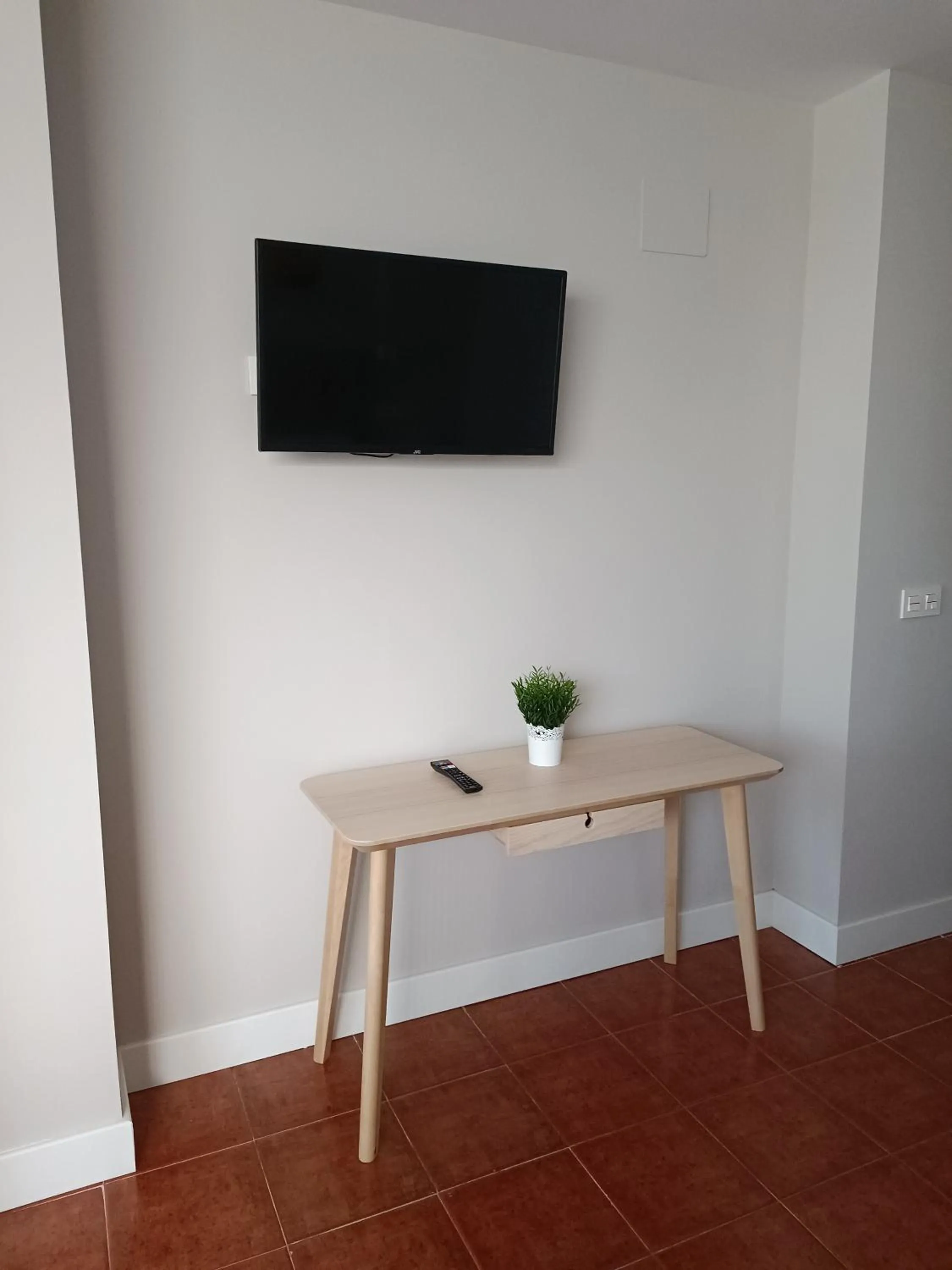 TV and multimedia in Apartamentos Marina