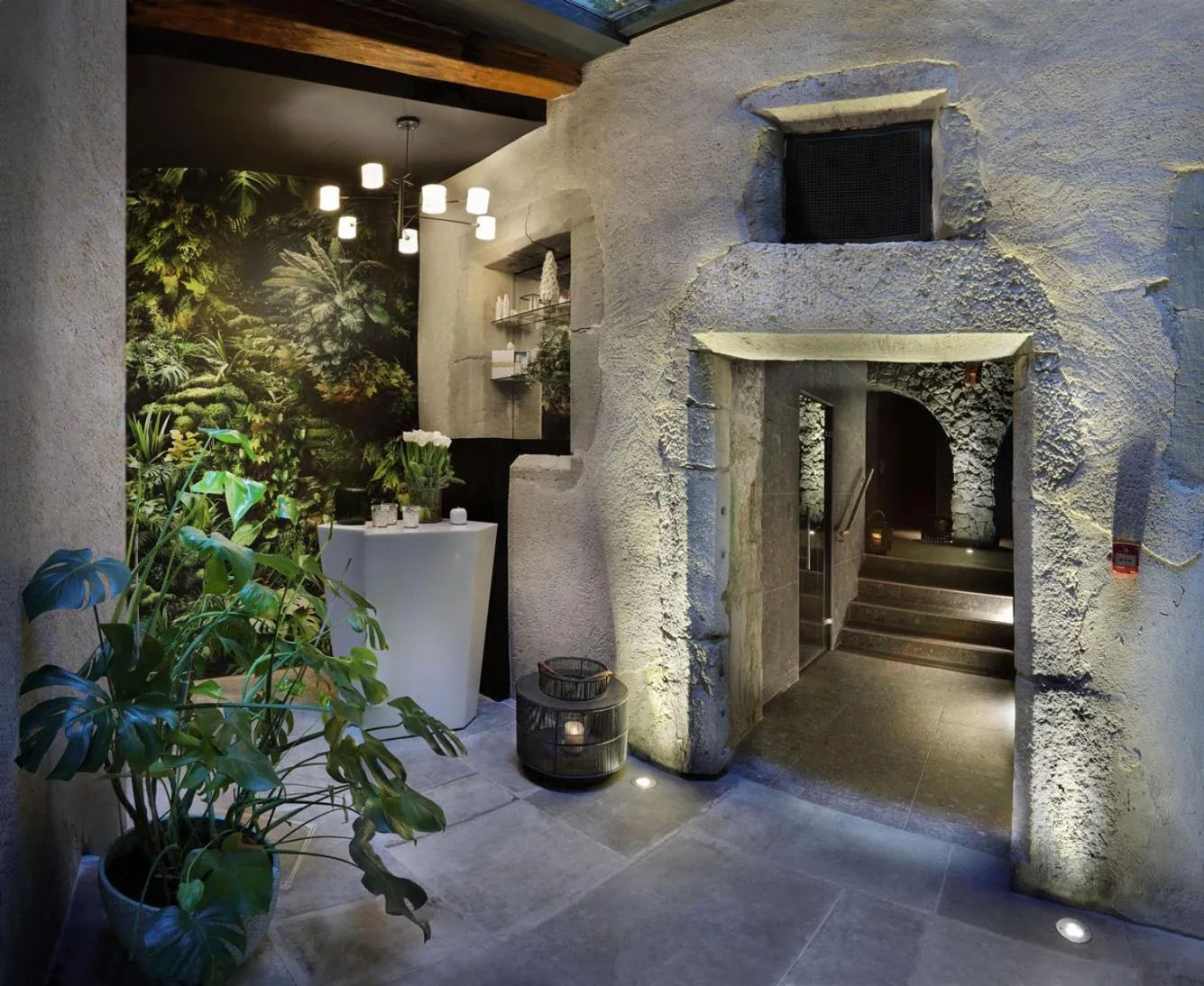 Spa and wellness centre/facilities in Petit Hôtel Confidentiel