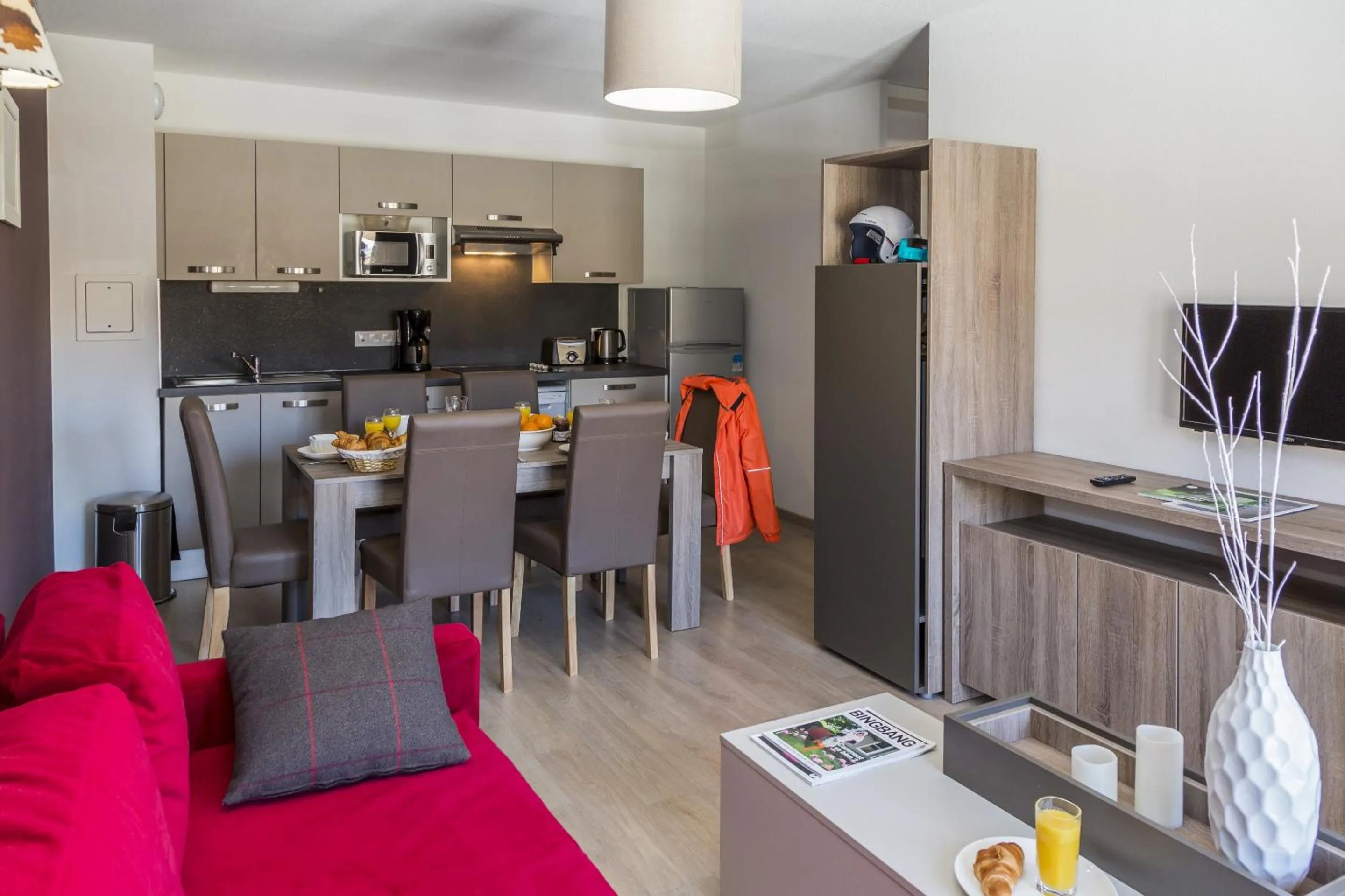 Kitchen or kitchenette in Résidence Odalys Front de Neige