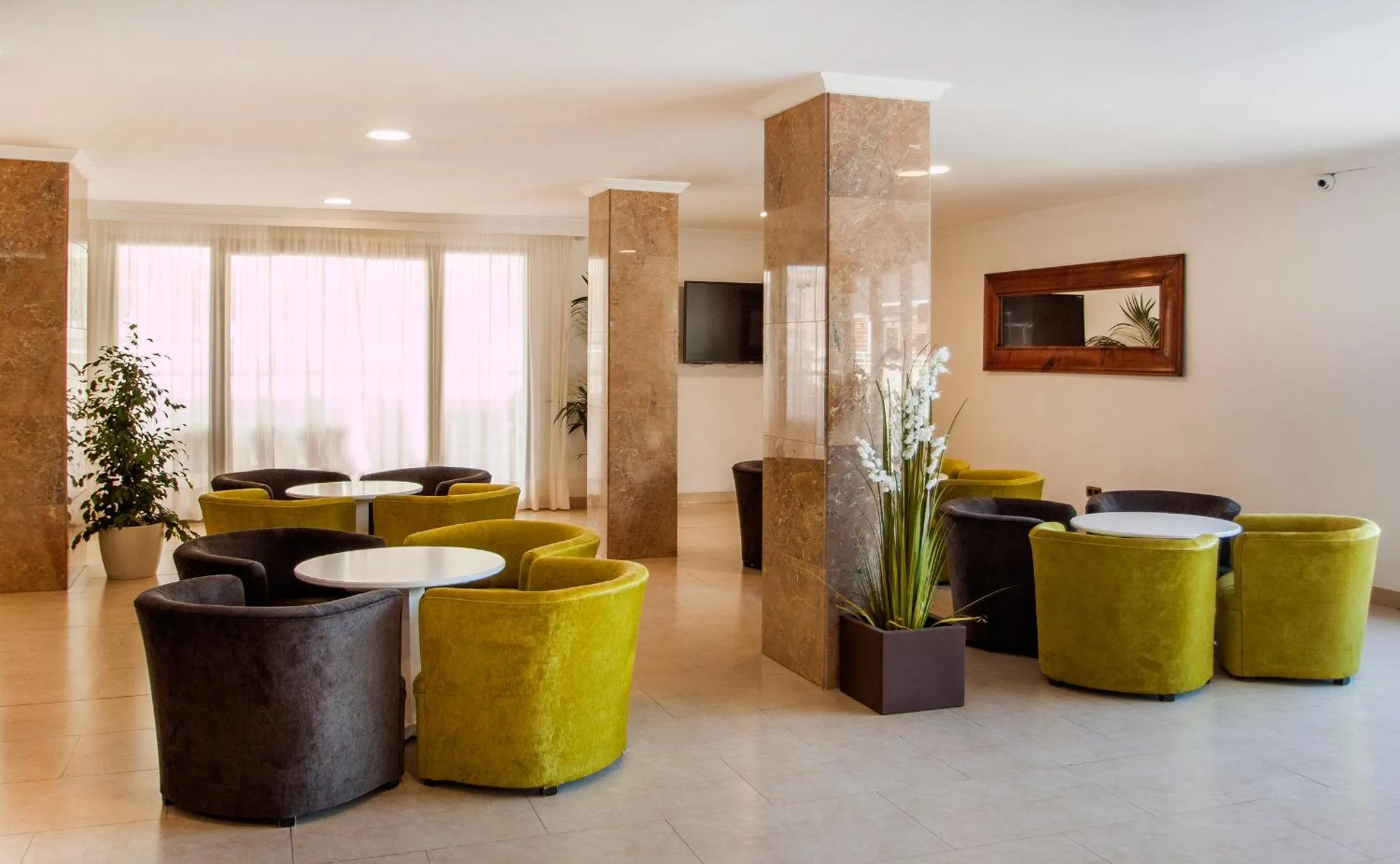 Lobby or reception in Apartamentos Sol y Vera