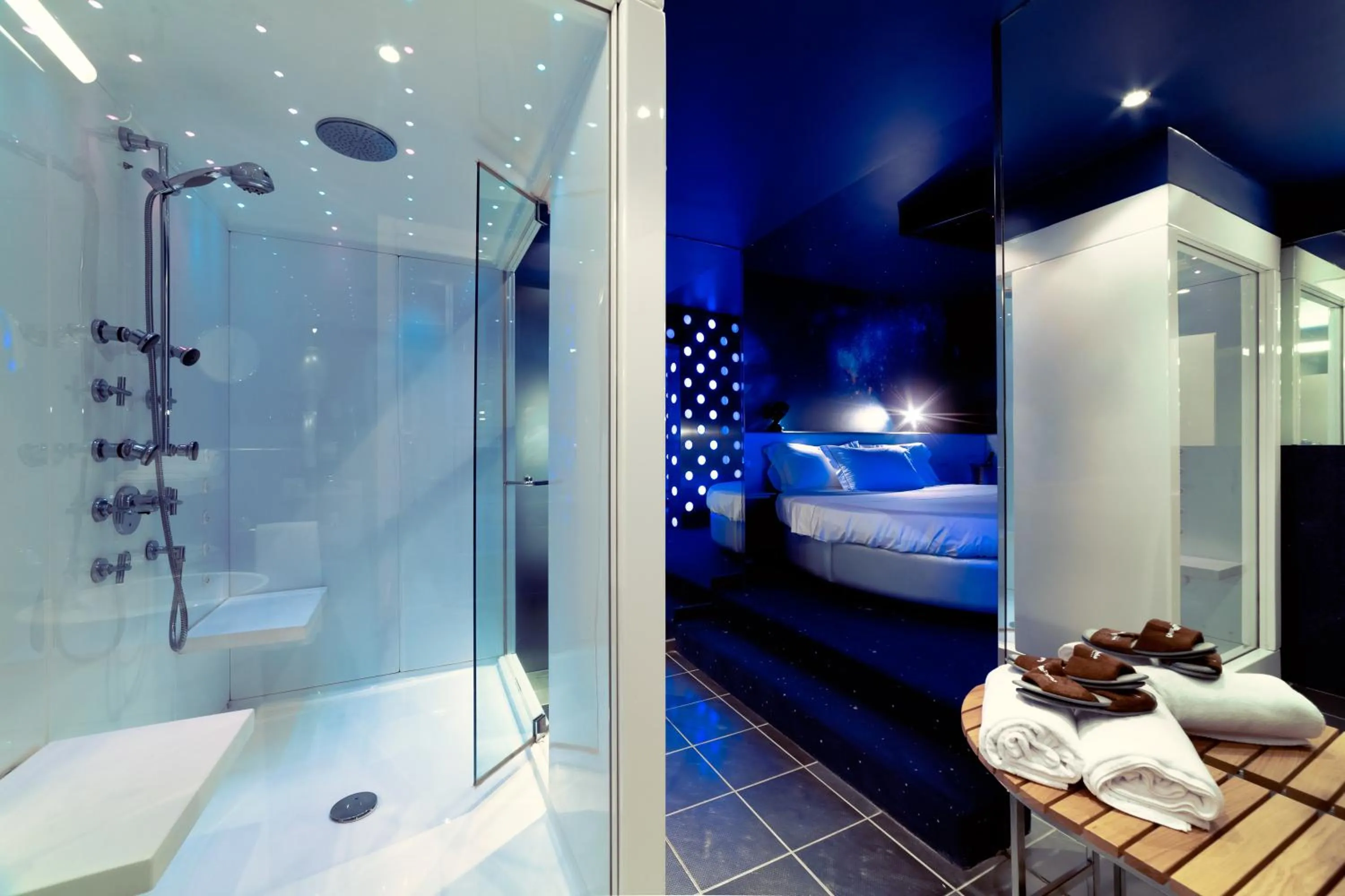 Bathroom in Motel Hotel Piranha