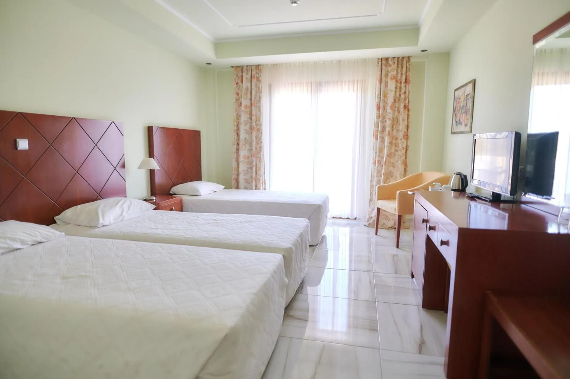 Bedroom, Bed in Nefeli Hotel