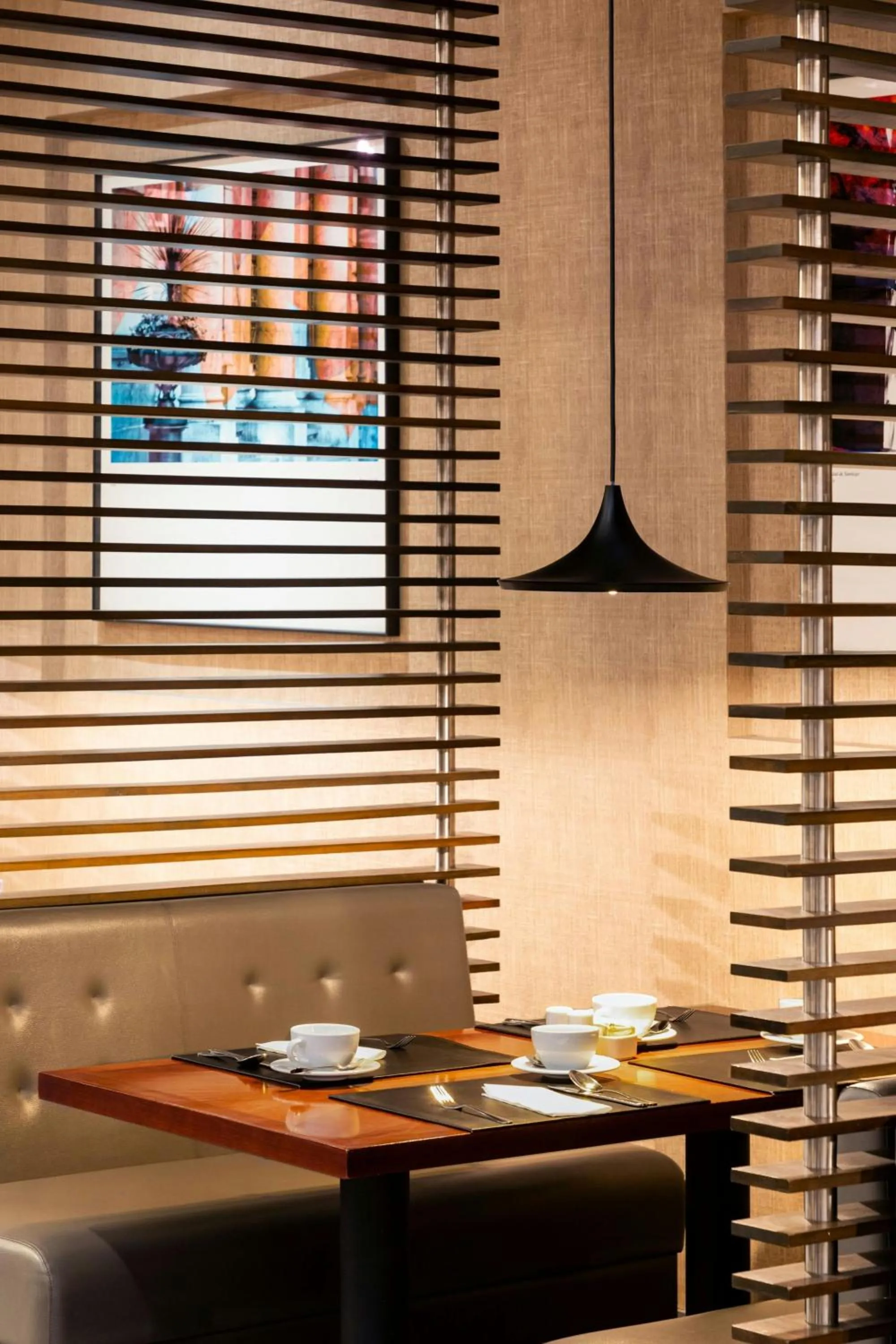 Restaurant/places to eat in Hotel Plaza Santiago