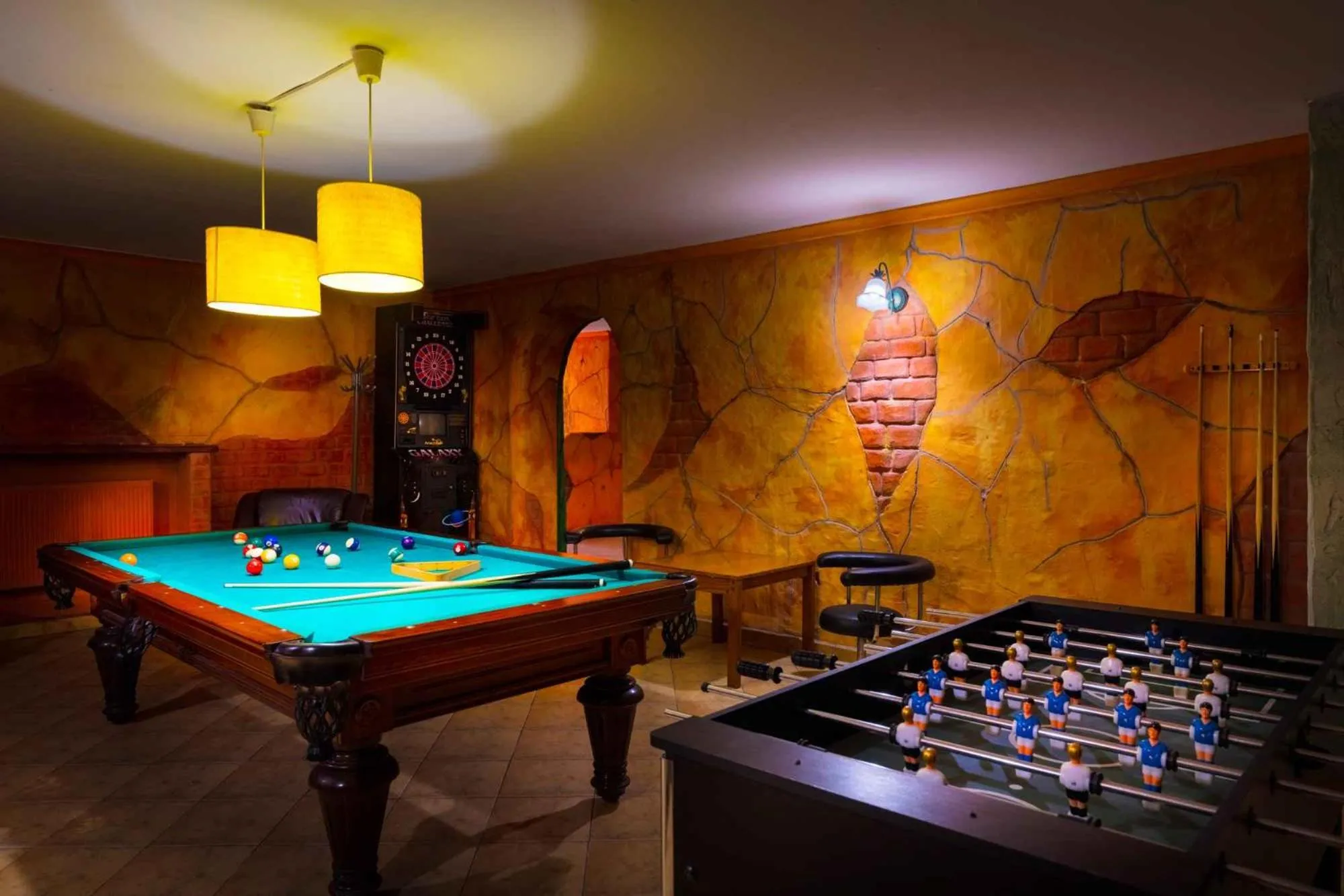 People in Perła Leśna Nadarzyn