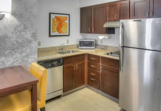 Kitchen or kitchenette in Residence Inn by Marriott McAllen