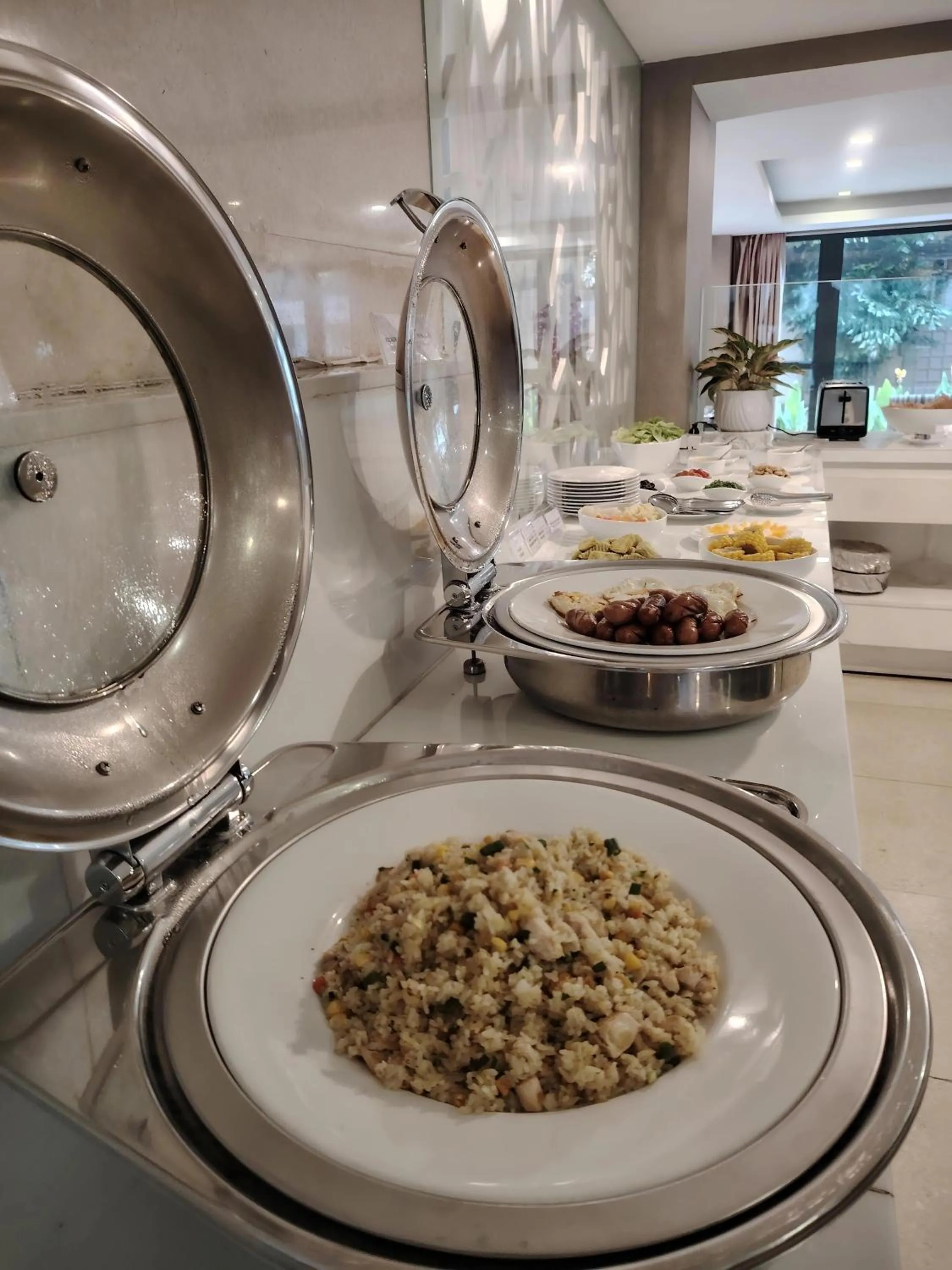 Restaurant/places to eat in Ciao SaiGon Hotel & Spa