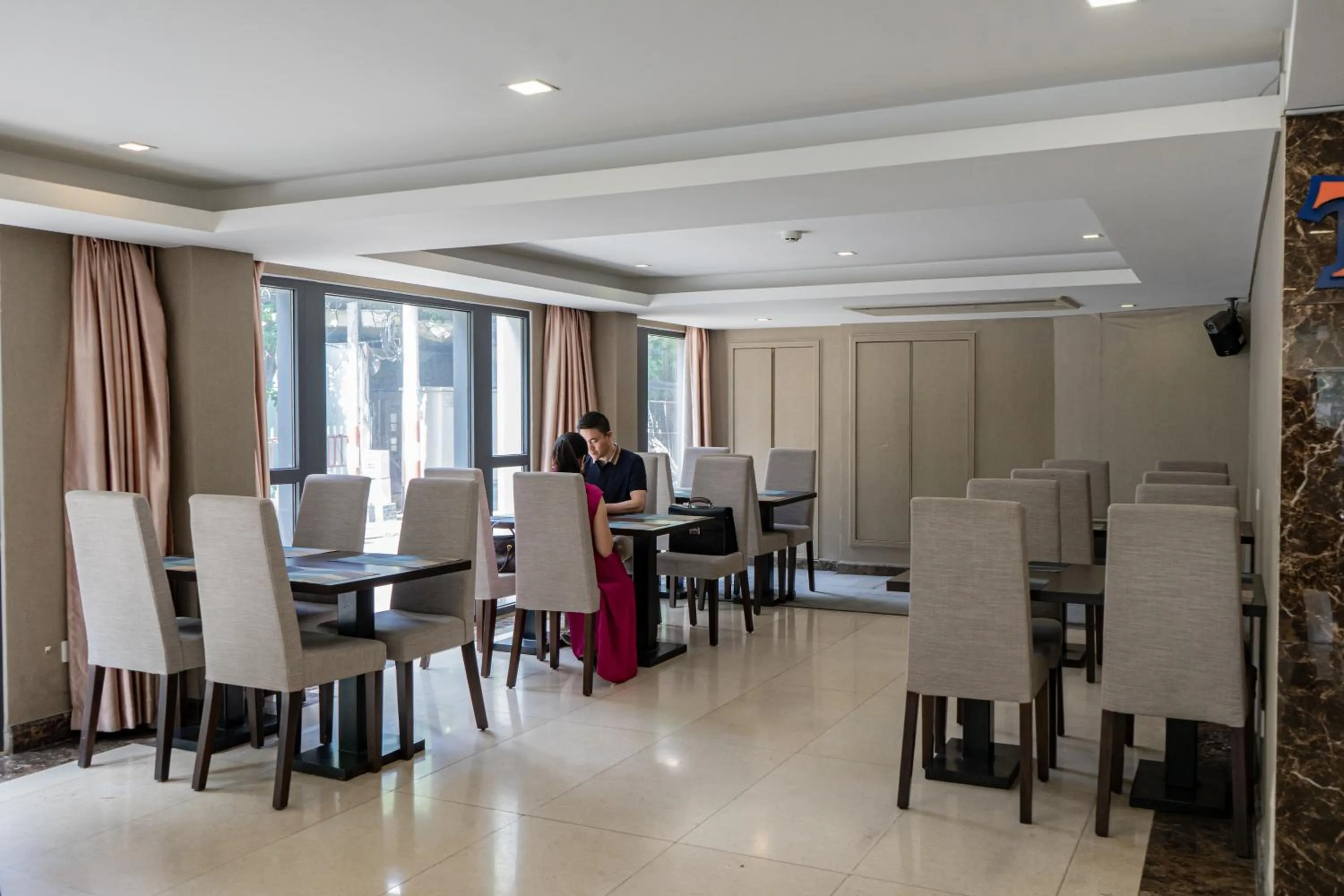 Restaurant/places to eat in Ciao SaiGon Hotel & Spa