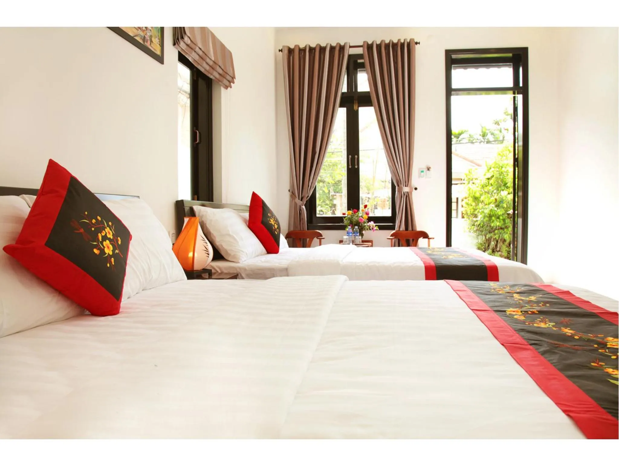 Photo of the whole room, Bed in Sunny Garden Homestay