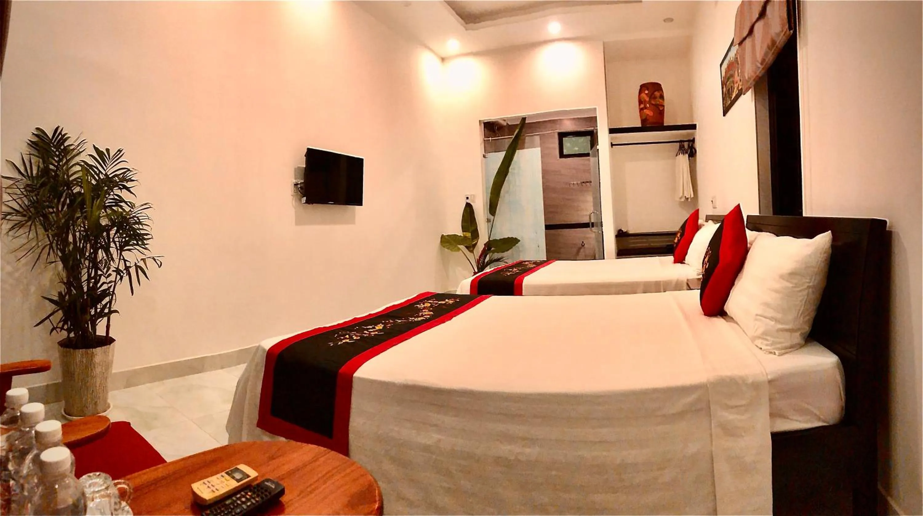 Photo of the whole room, Bed in Sunny Garden Homestay