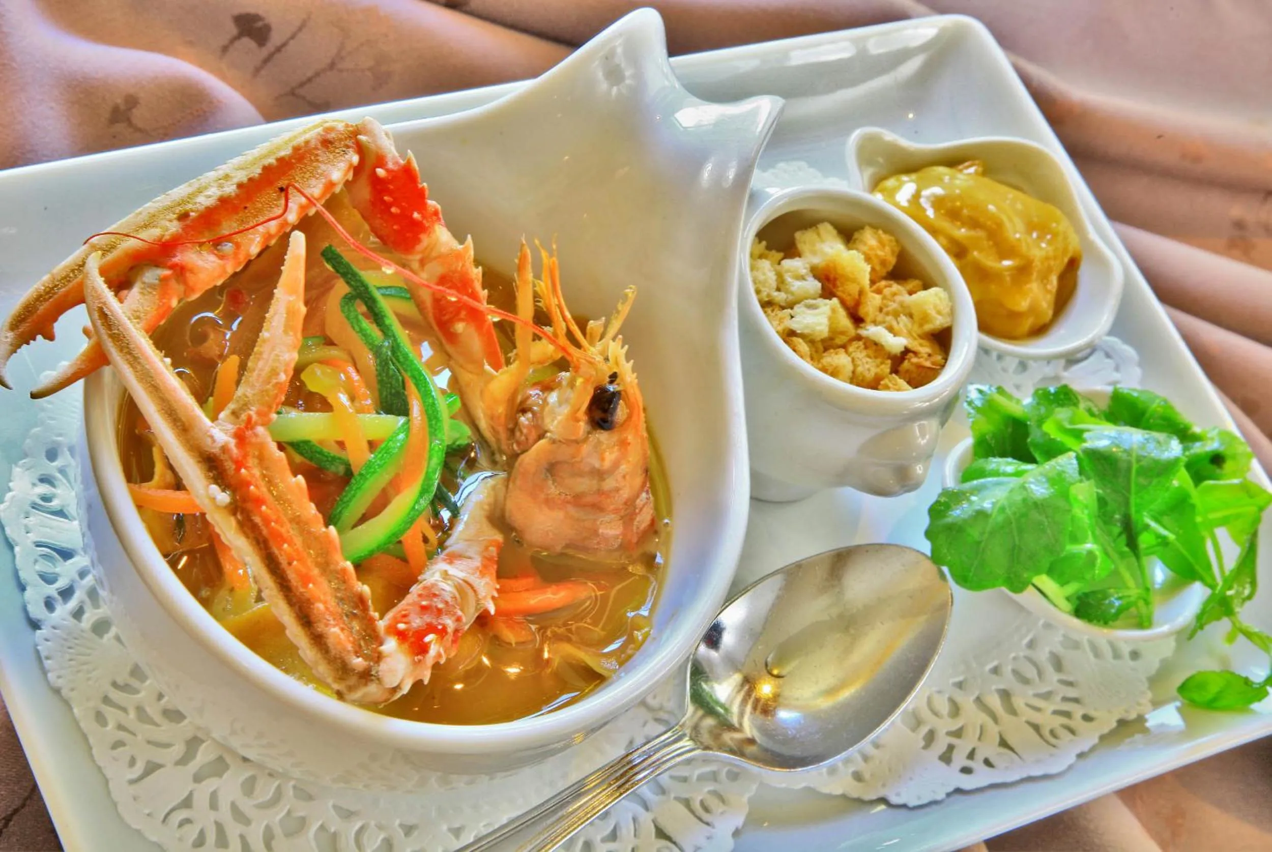 Logis Hôtel Le Lion d'Or