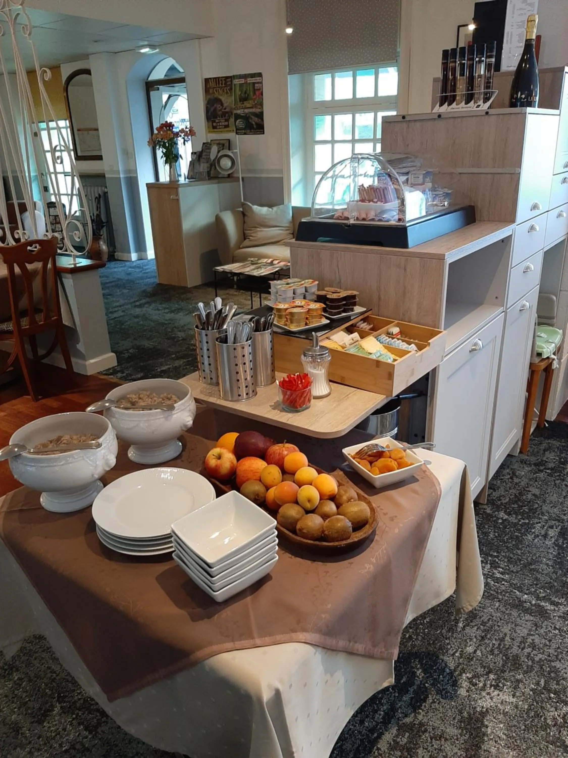 Logis Hôtel Le Lion d'Or