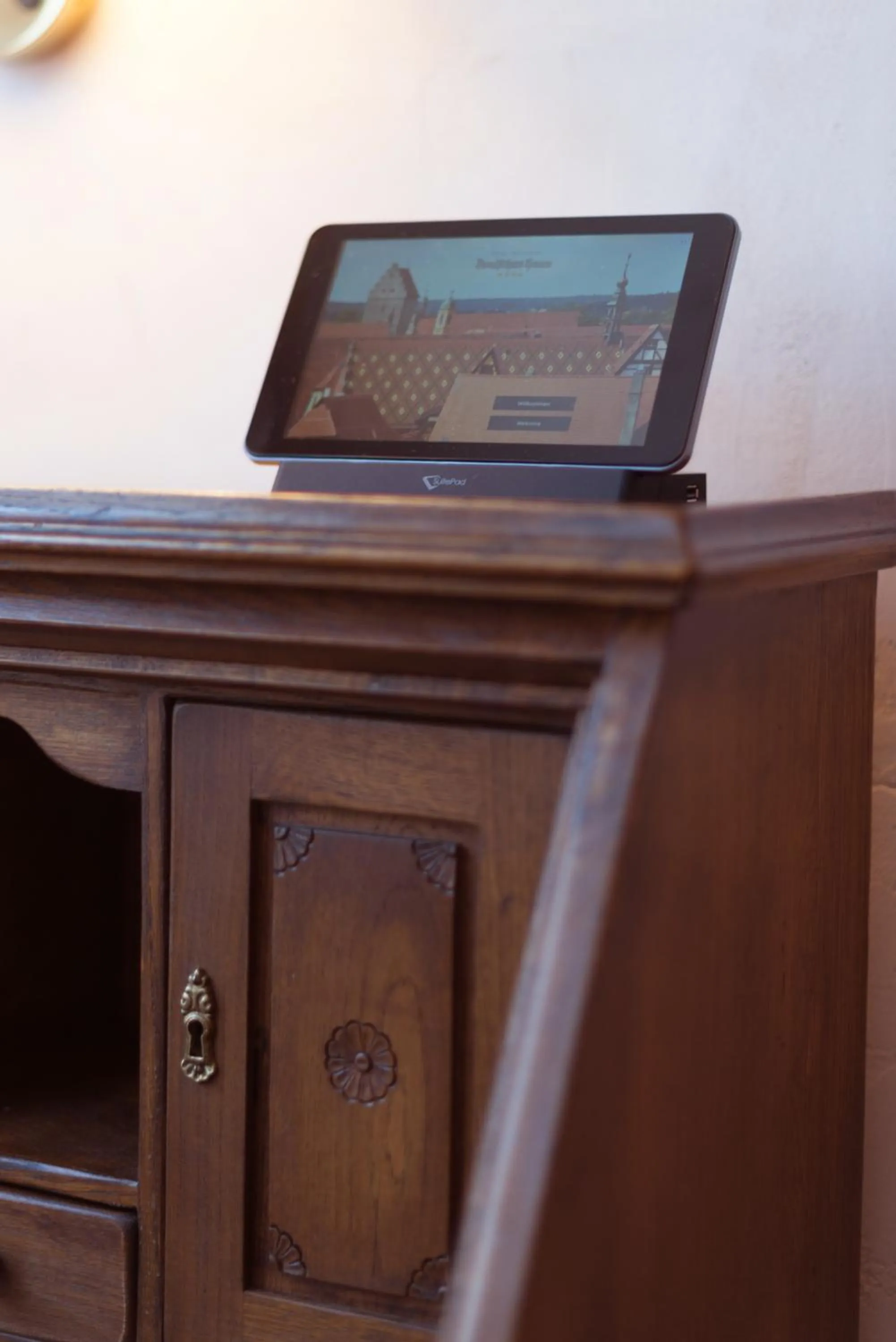 Photo of the whole room in Hotel Deutsches Haus