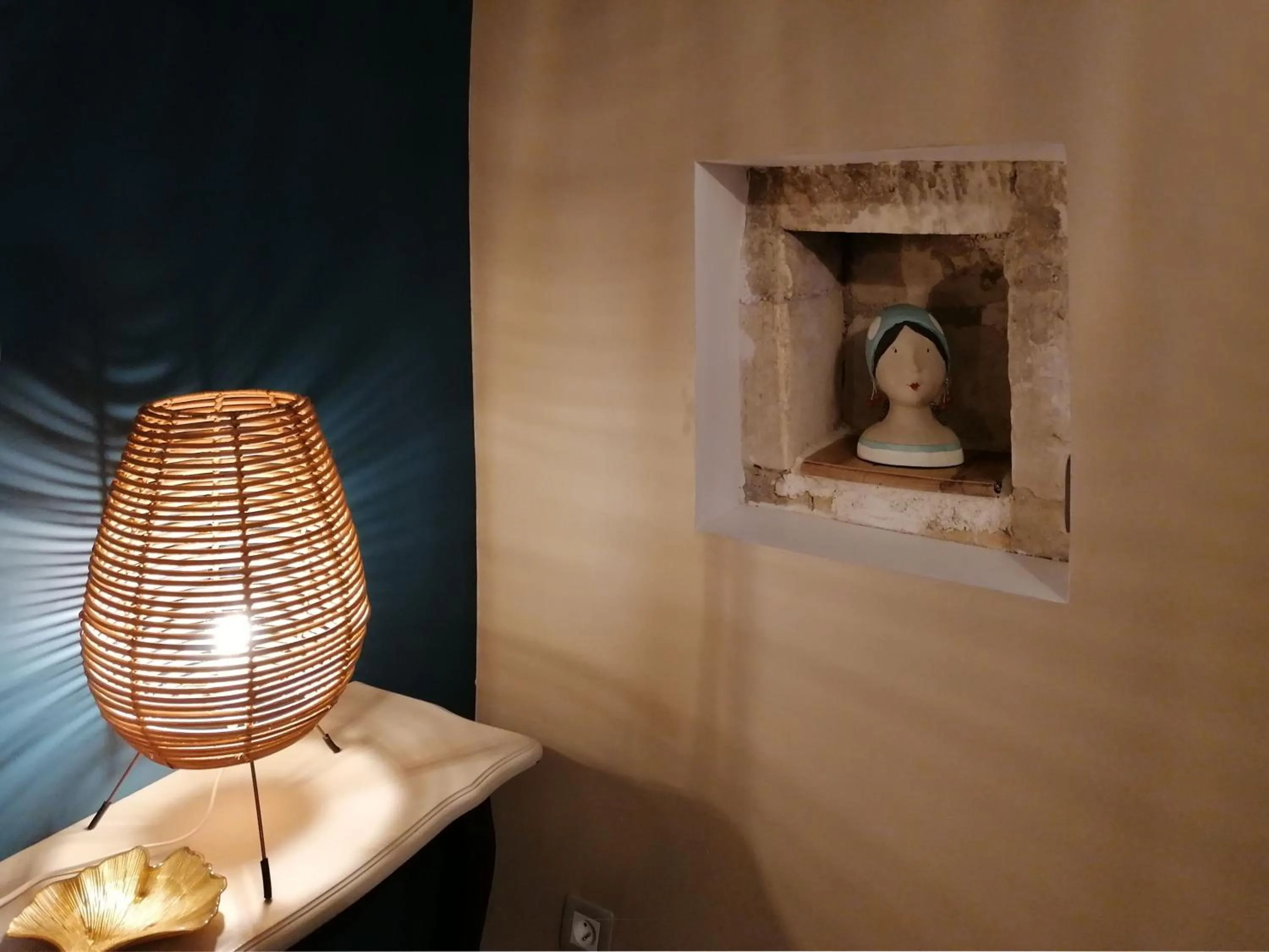 Decorative detail in Aquarelle