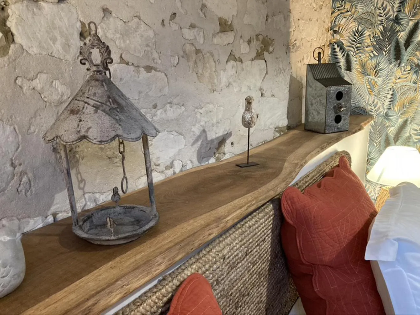 Bedroom in Aquarelle