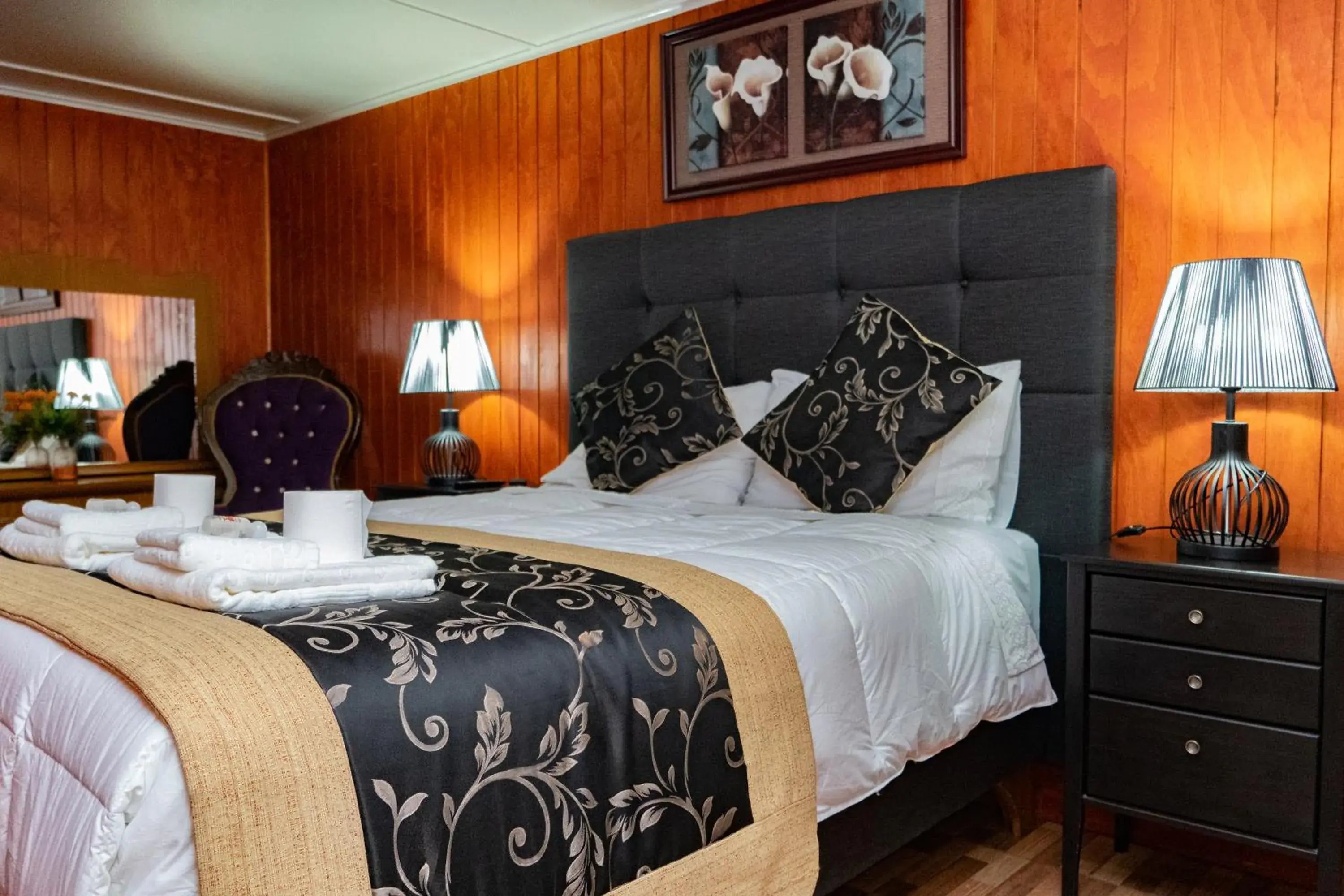 Family Room in Hotel Forjadores del Cabo de Hornos Family Room in Hotel Forjadores del Cabo de Hornos