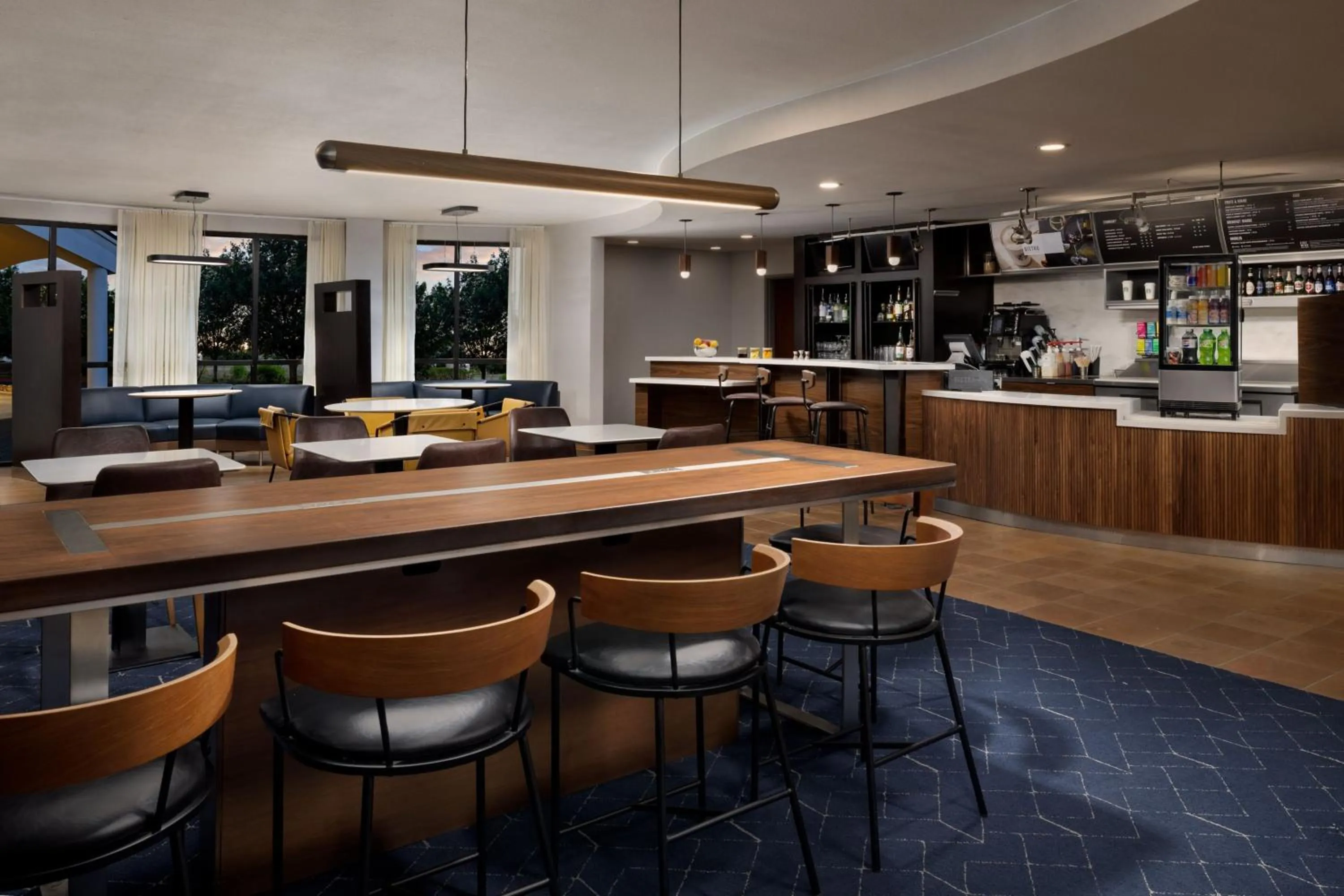 Lounge or bar in Courtyard by Marriott Amarillo West/Medical Center