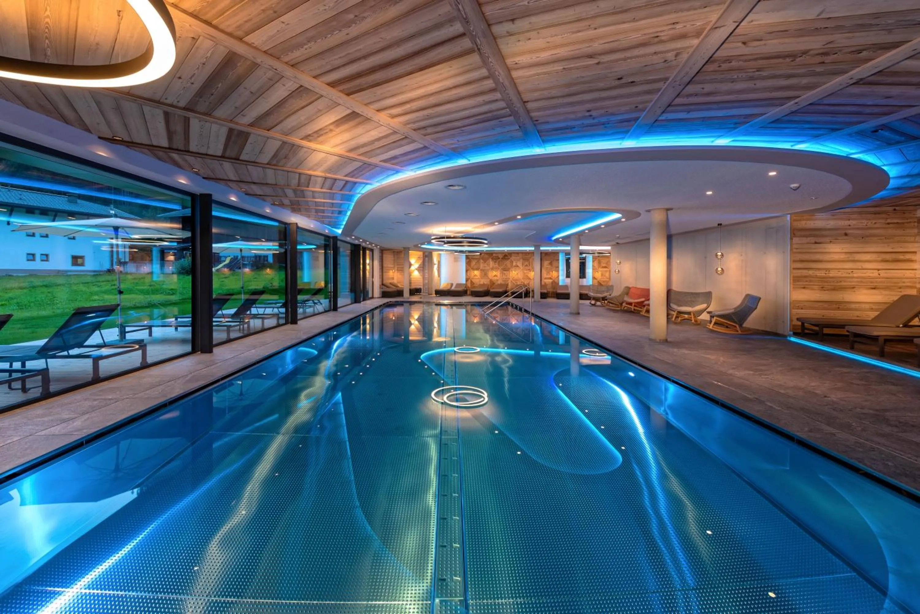 Spa and wellness centre/facilities in Alpinhotel Berghaus spa