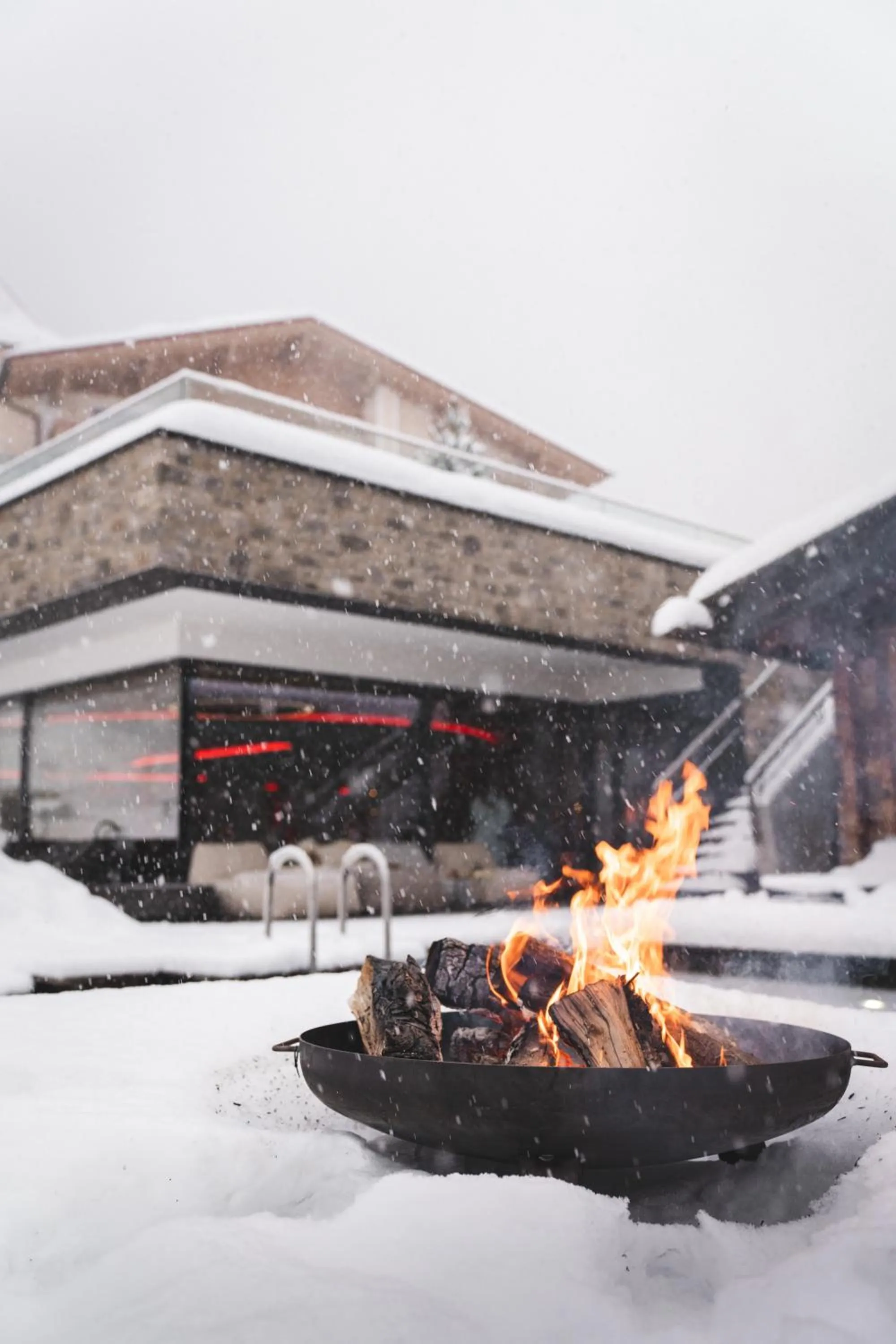Swimming pool in Alpinhotel Berghaus spa