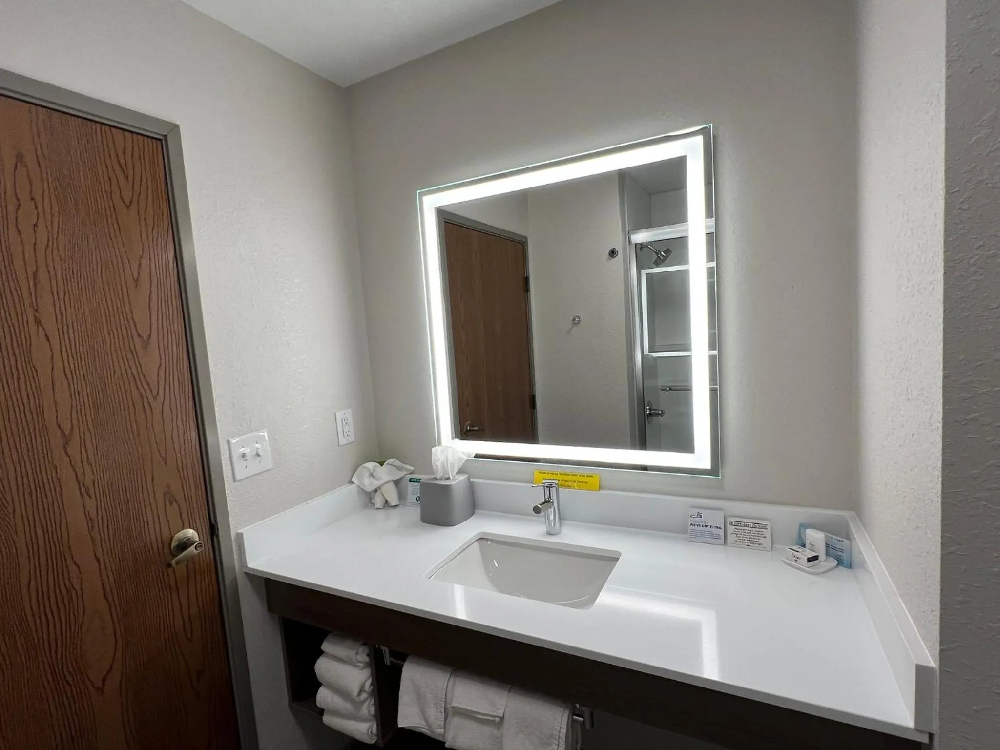 Bathroom in Holiday Inn Express Hotel & Suites Dubois by IHG