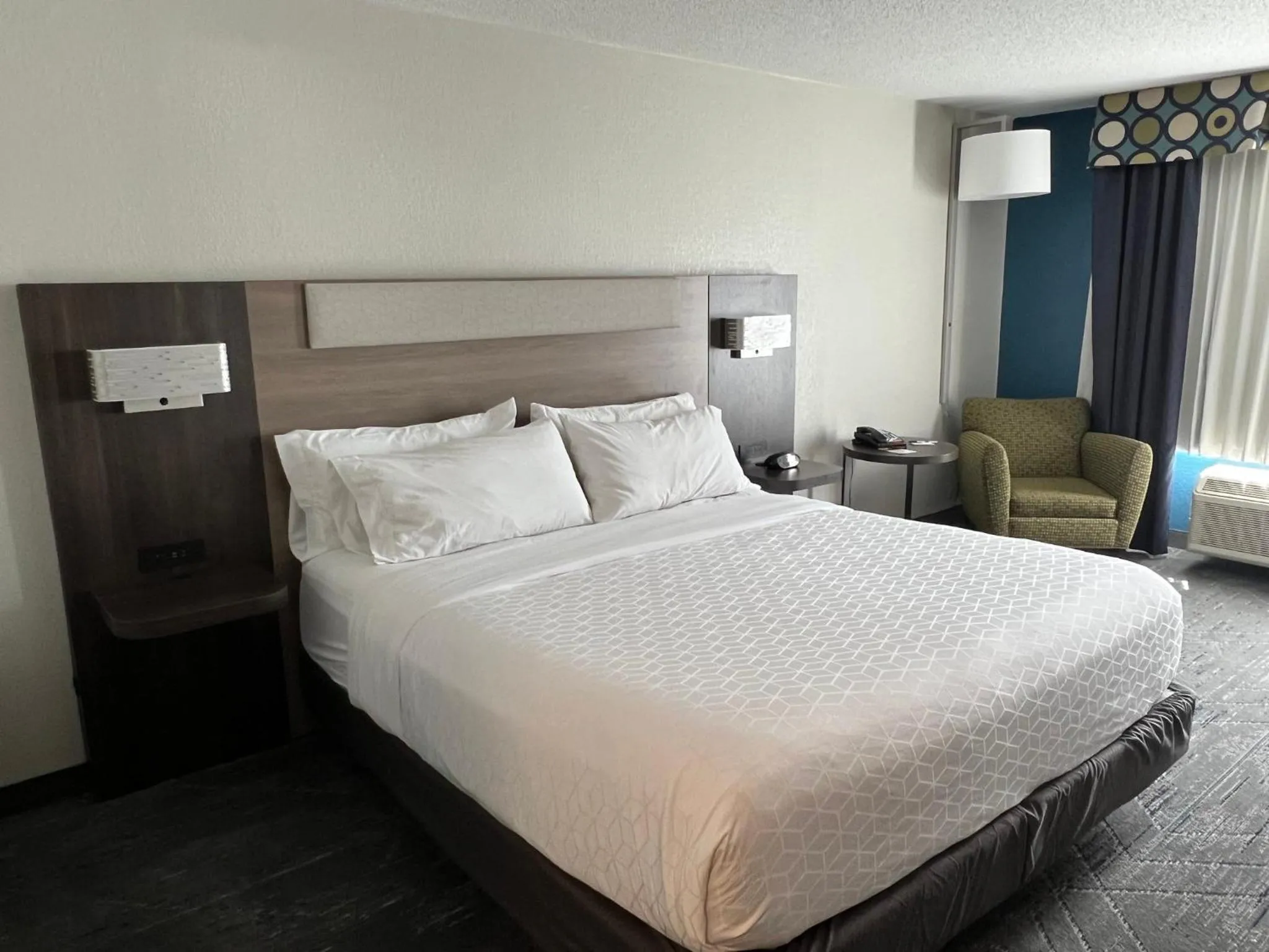 Photo of the whole room, Bed in Holiday Inn Express Hotel & Suites Dubois by IHG