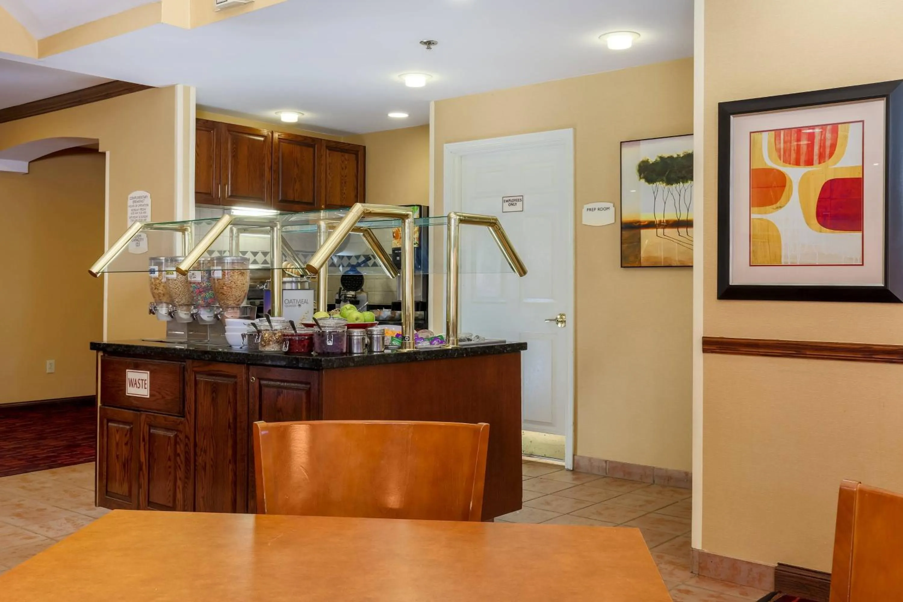 Breakfast in Residence Inn by Marriott Flint Grand Blanc