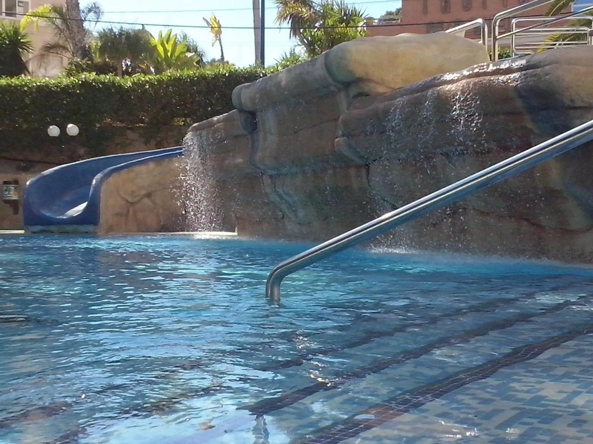 Swimming pool in Hotel Alone