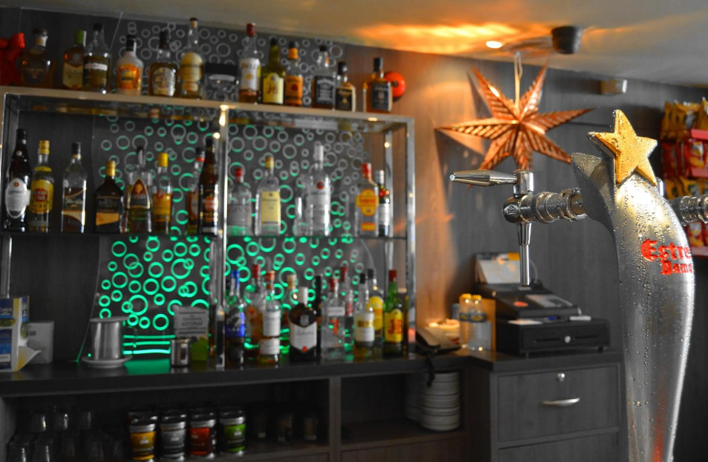 Alcoholic drinks in Hotel Alone