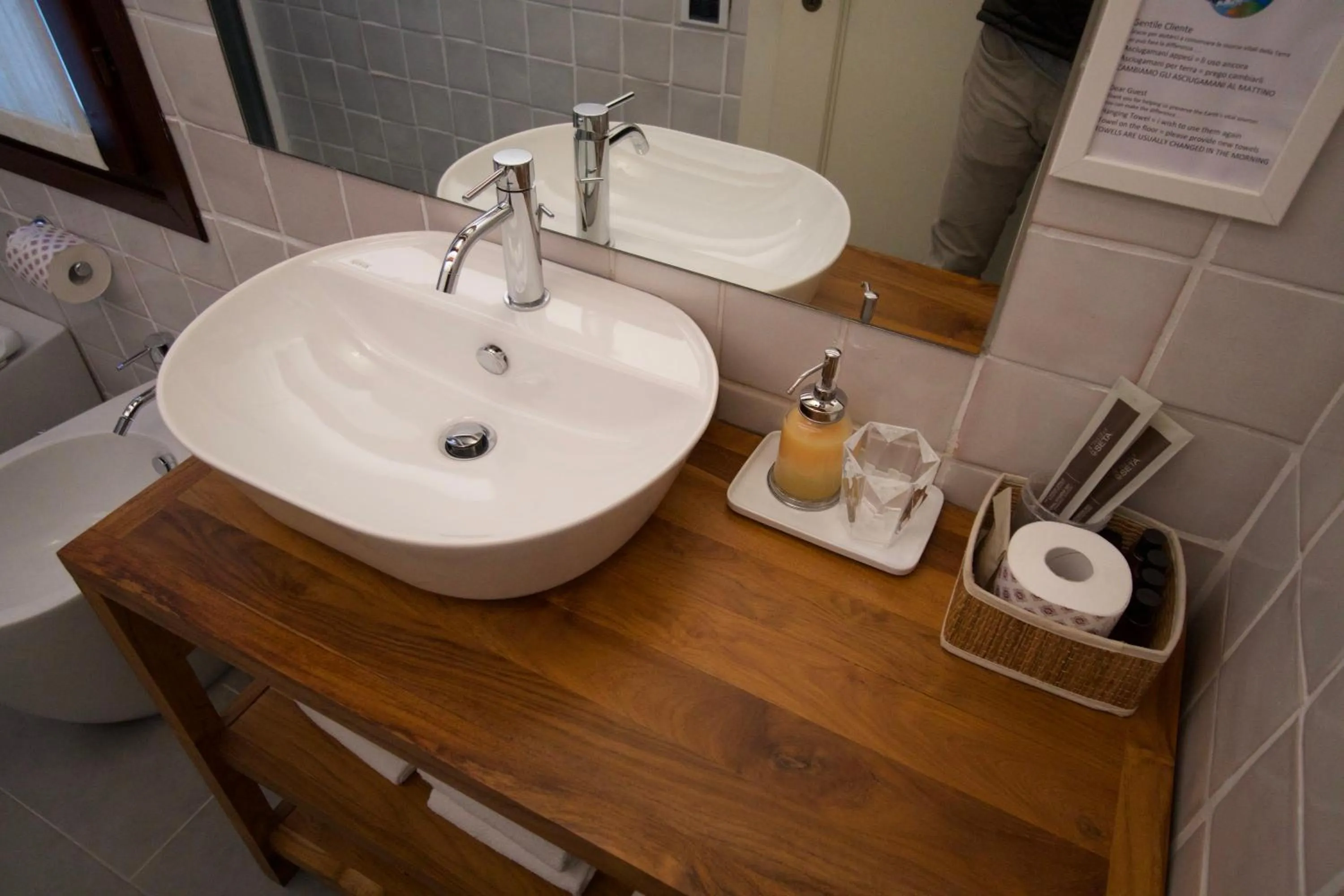 Bathroom in Casa Colleoni