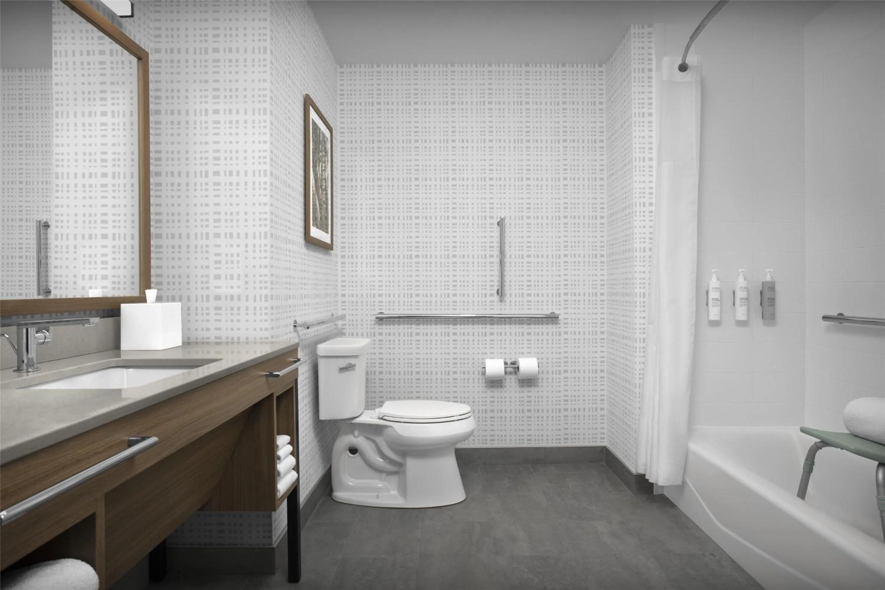 Bathroom in Hampton Inn Lenoir City