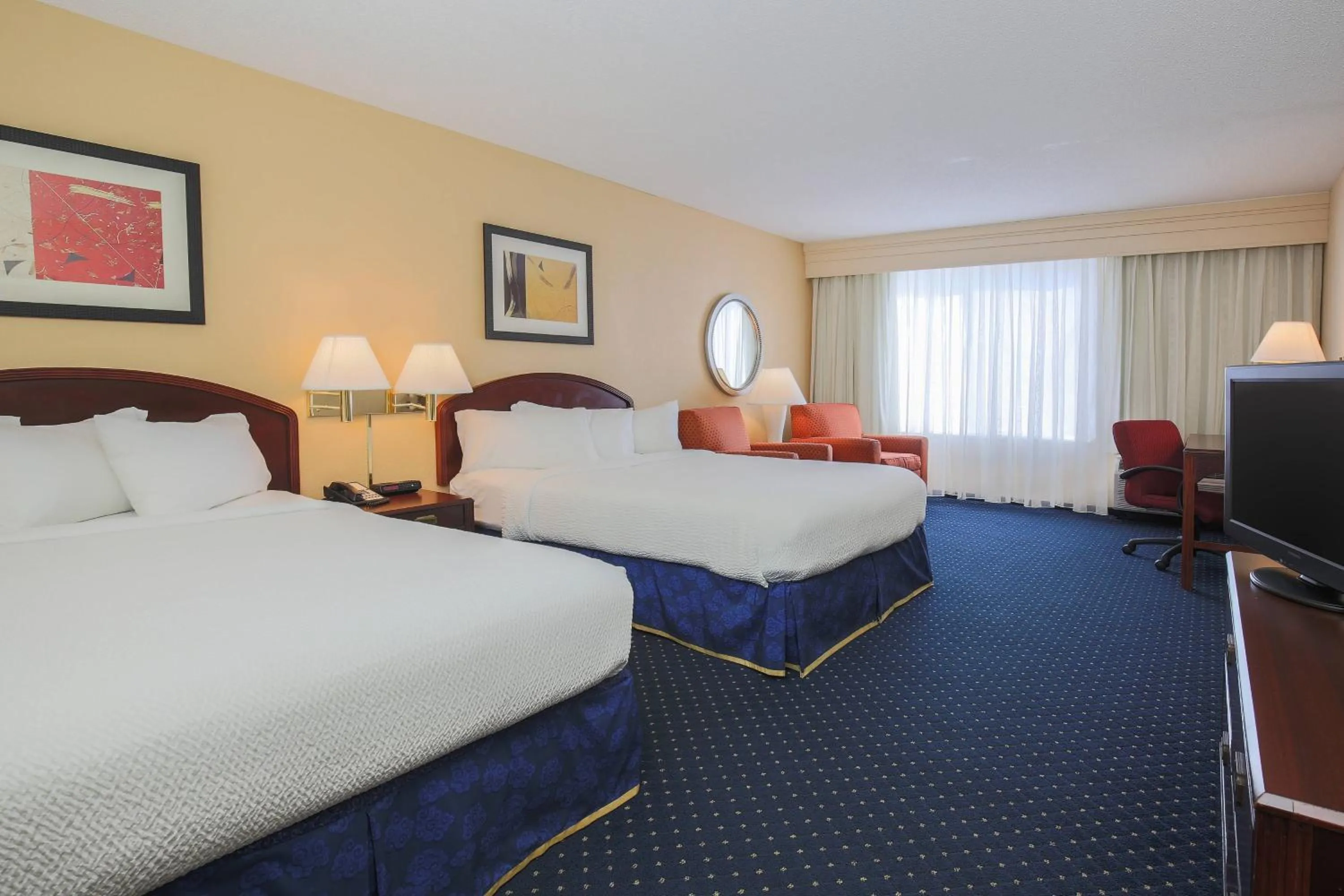 Photo of the whole room, Bed in Courtyard by Marriott Flint Grand Blanc