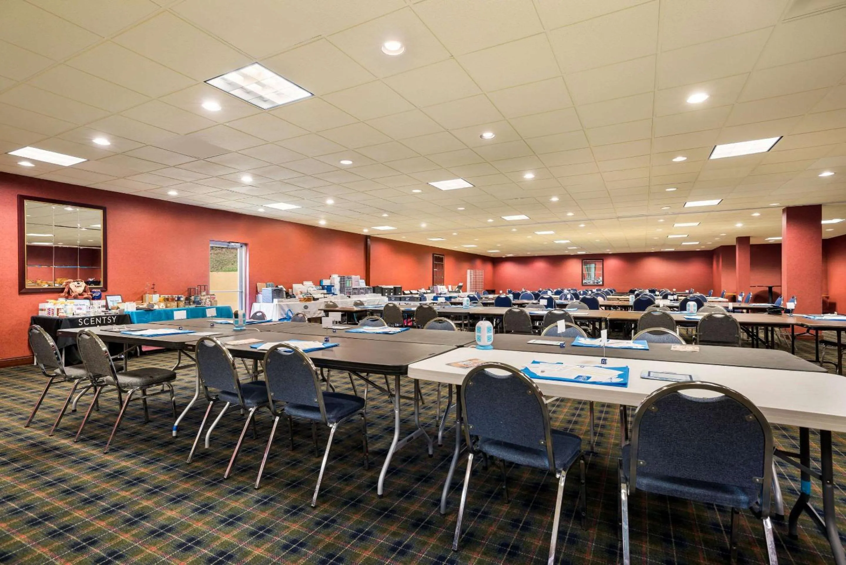 Meeting/conference room in Quality Inn & Suites Syracuse Fairgrounds