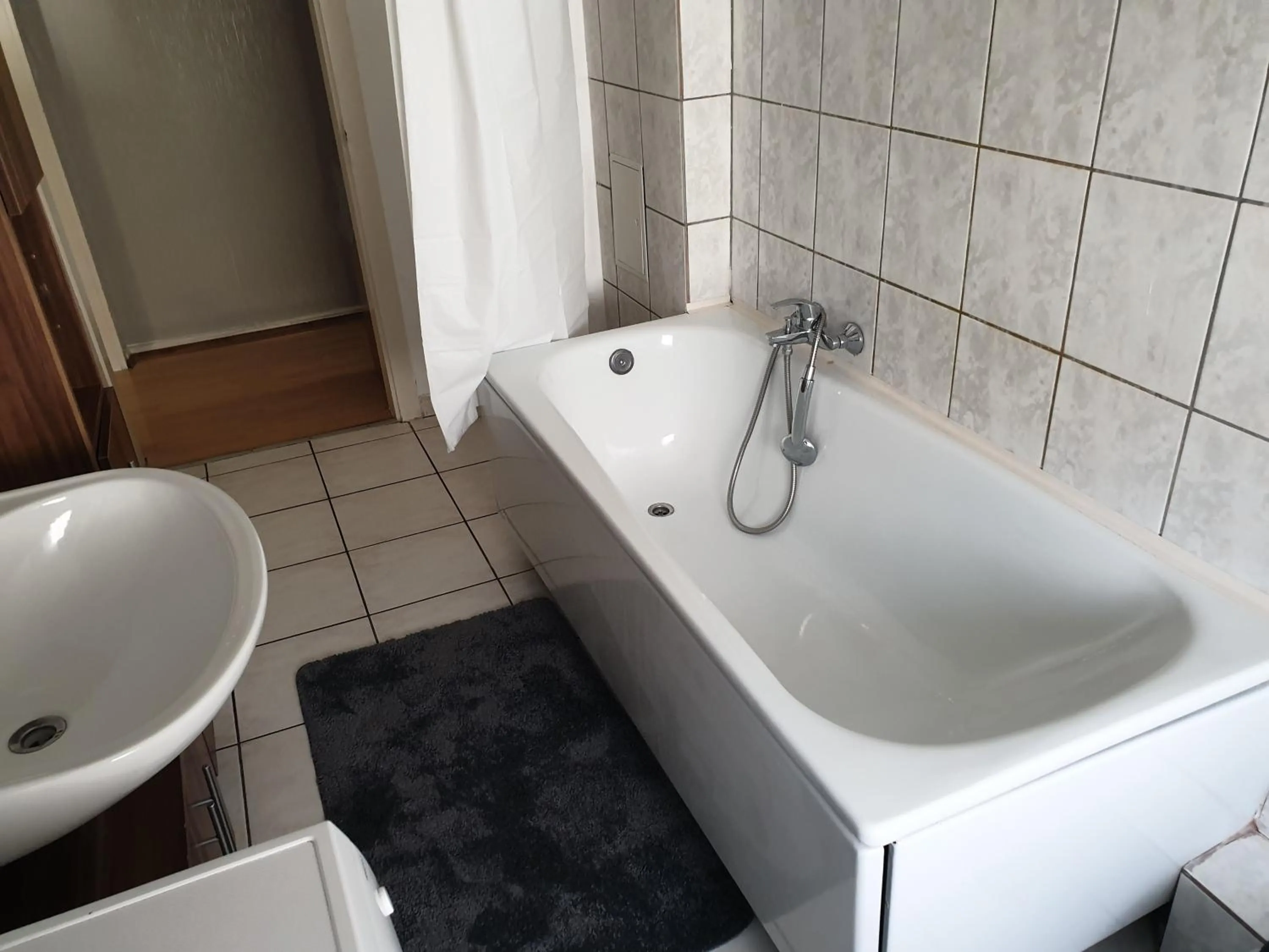 Bathroom in Gästewohnung